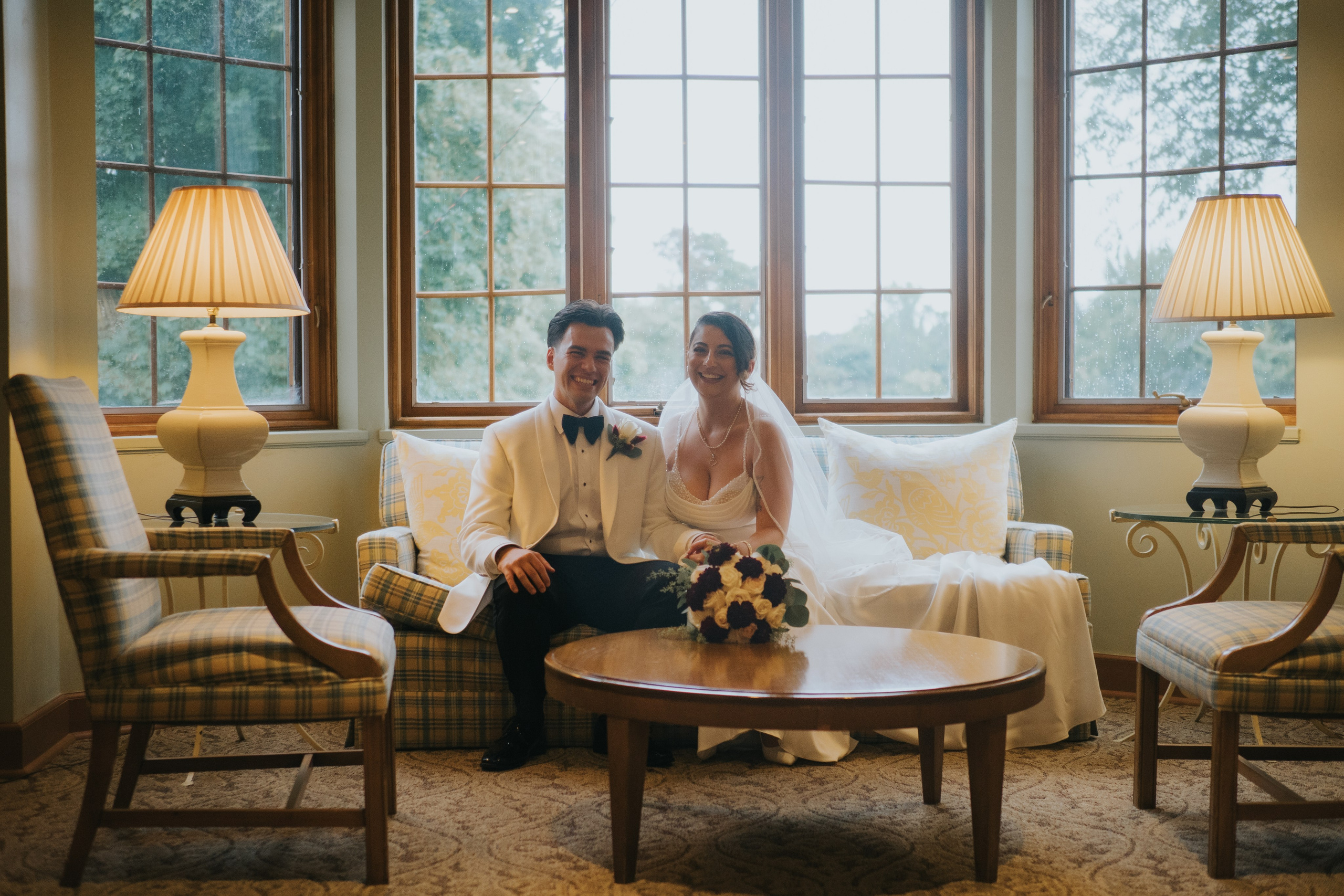 Wedding of Cassandra and Loïc in Beaconsfield, Montreal. Montreal Wedding Photographer — Muriel Oe Photo