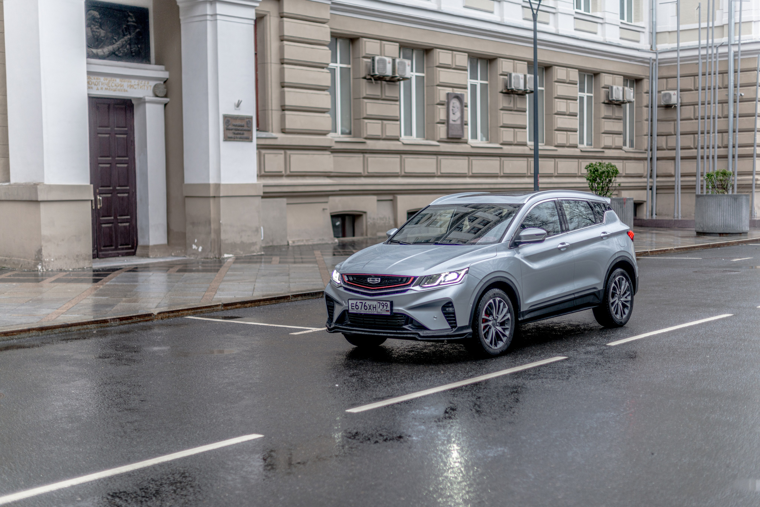 Фотосъемка автомобиля Geely Coolray. PHOTOGRAPHER QUINTANA ROO