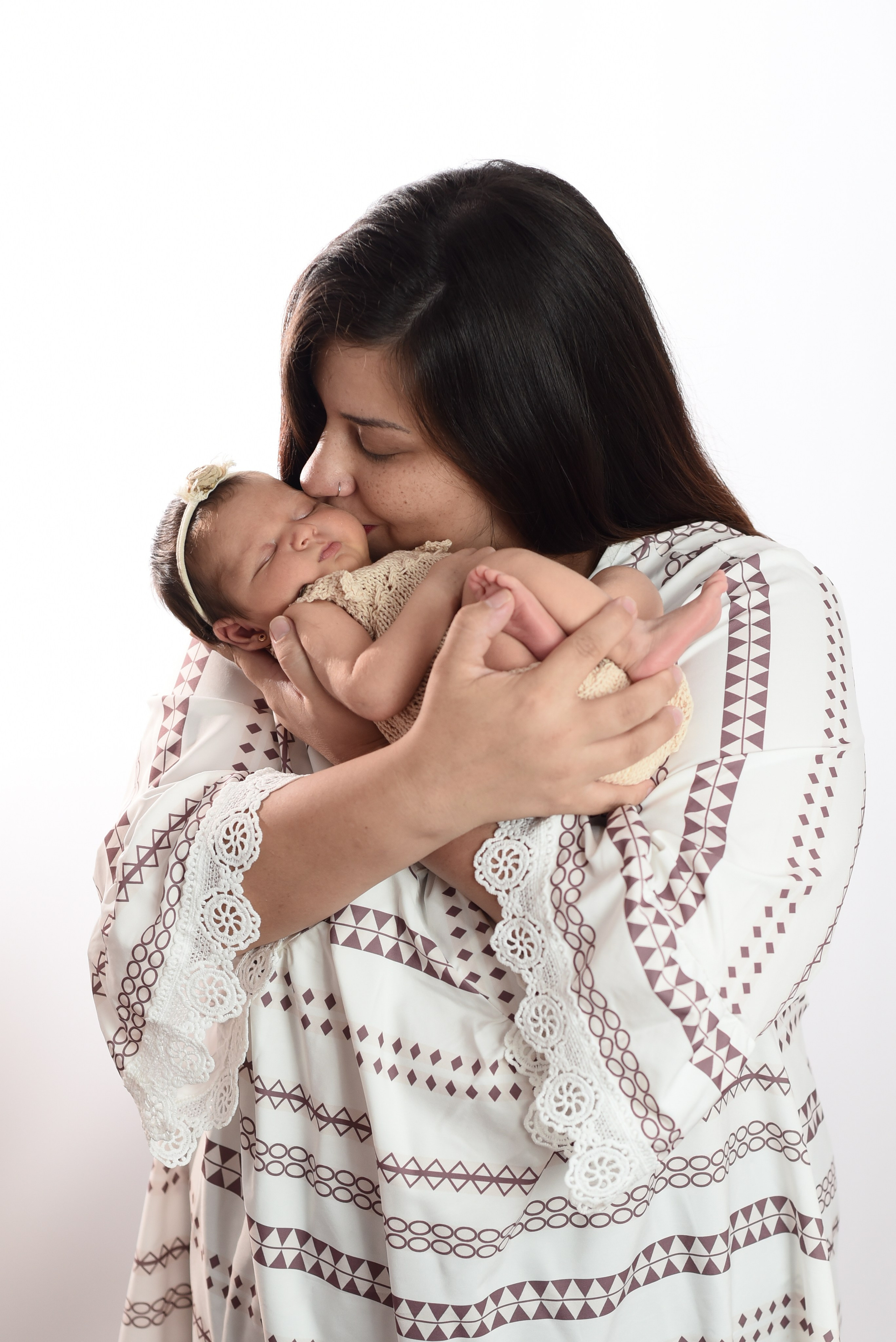 Justina, el primer suspiro del amor. Fotografo de casamiento en misiones y fotógrafo de familia  Posadas