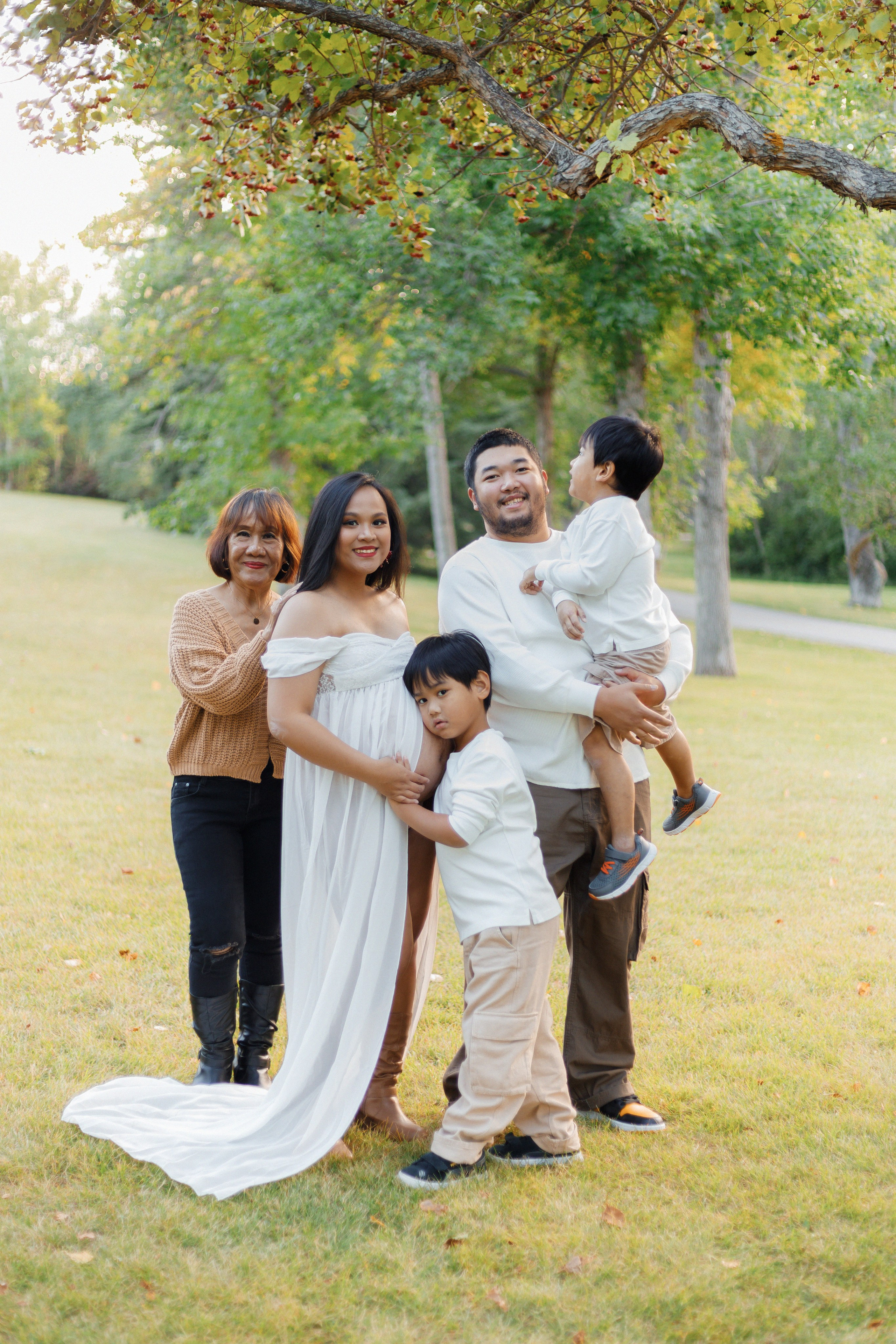 Daniella’s family. Photographer Elvira Hryshchenko