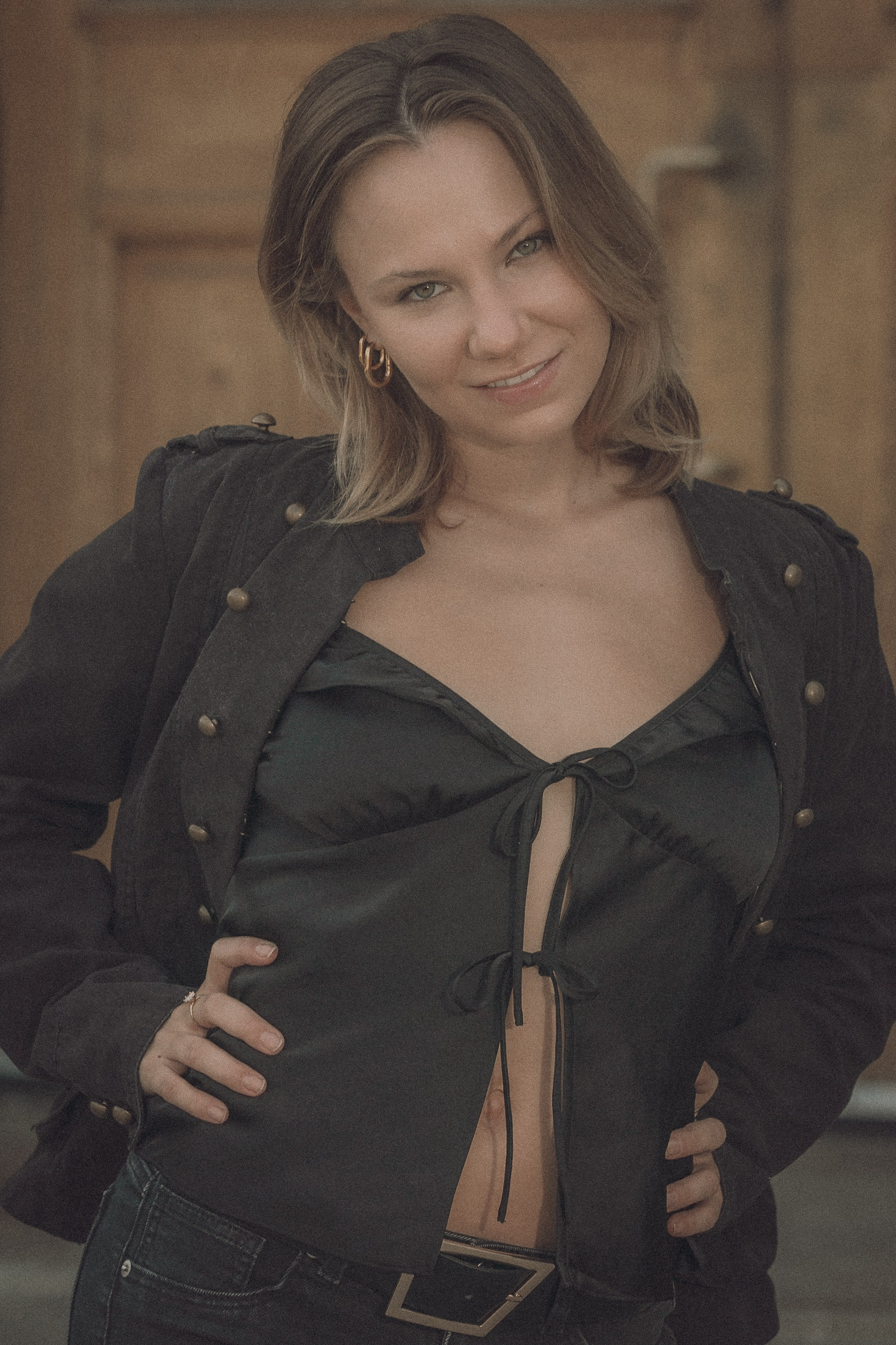 AVA. PORTRAIT AND LIFESTYLE PHOTOGRAPHER
