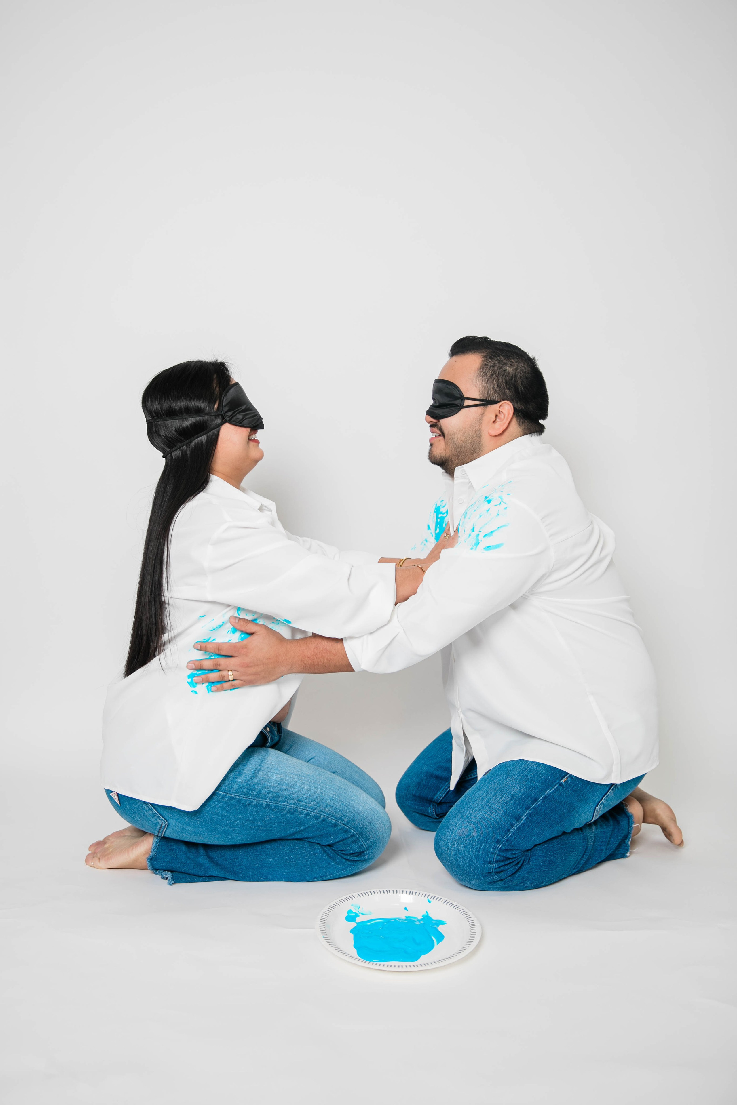 Maternity Photos — Gender Reveal. Ching Li Photography