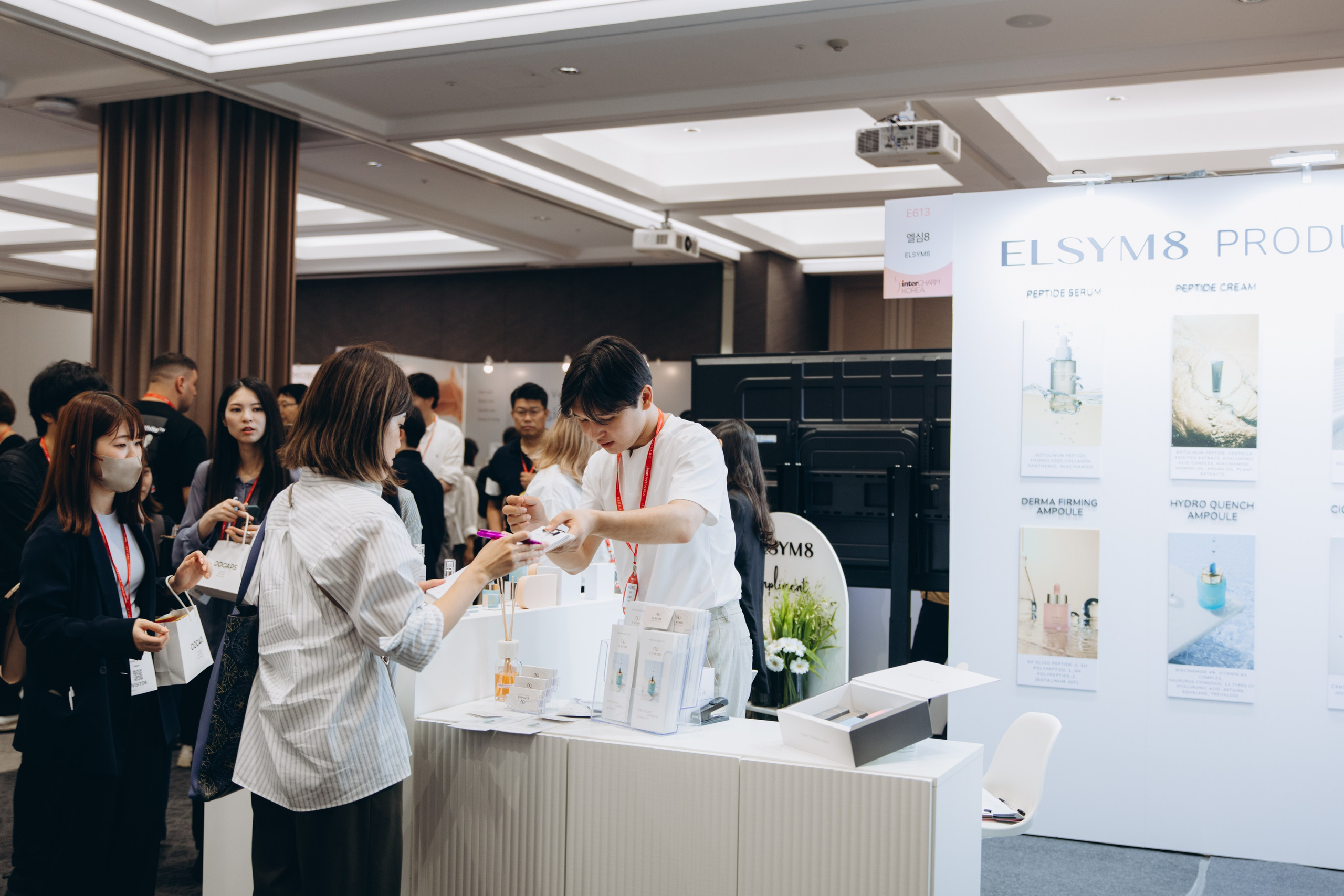 Выставочный стенд для ELSYM8/ InterCharm 2024/ COEX. Студия декора «Нарния»