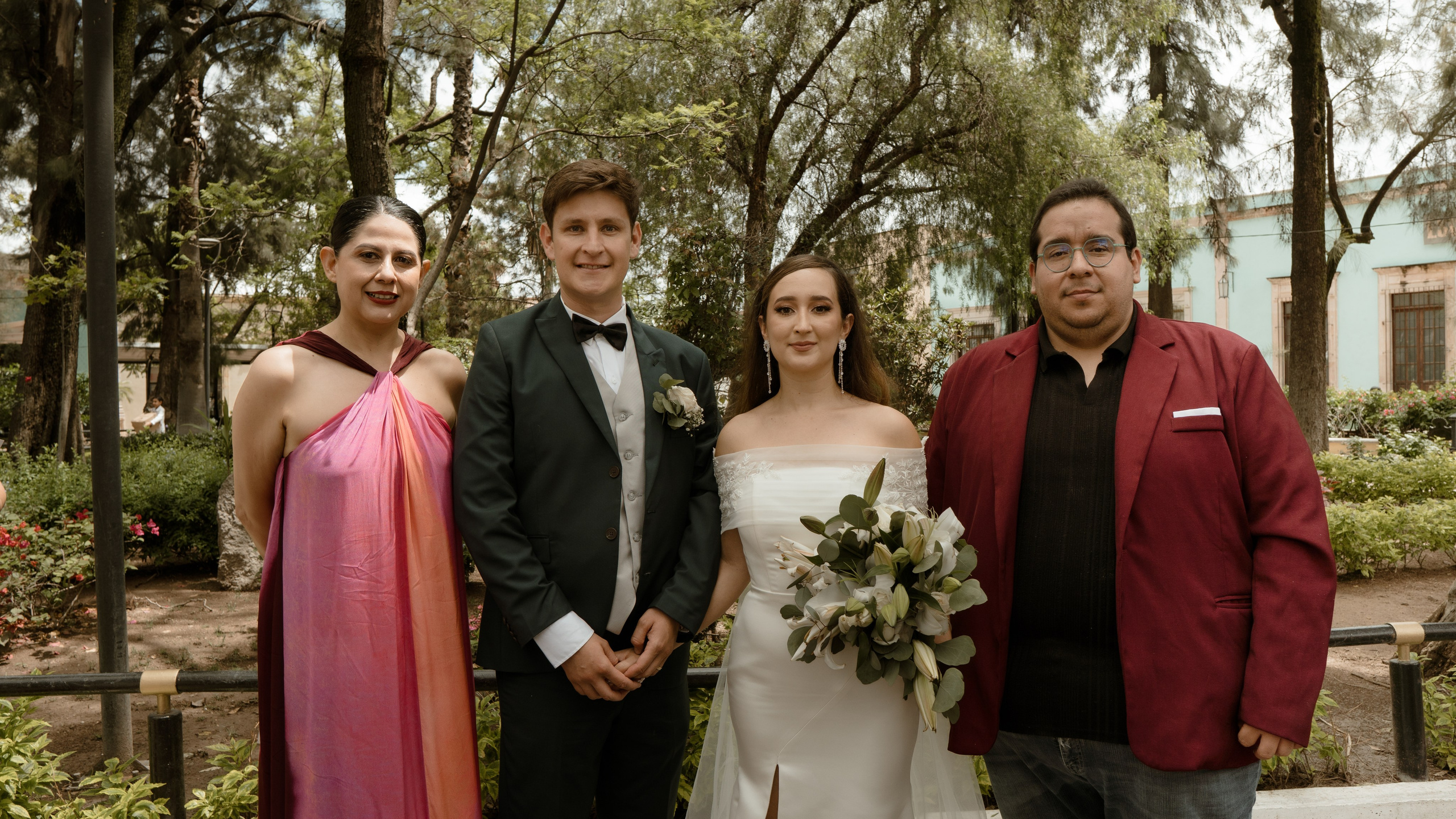 Jorge y Liliana. TWO MILLIMETERS