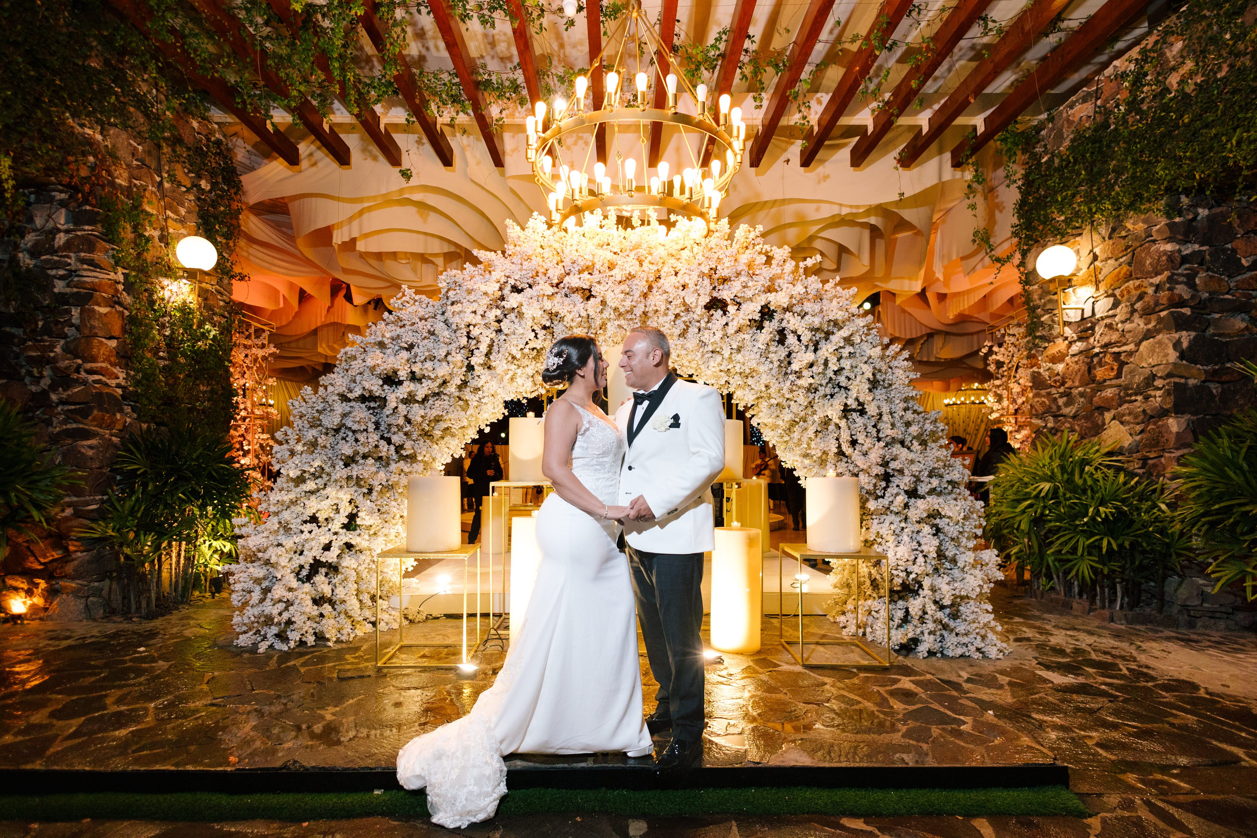 Alejandra y Salvador. Wedding Photographer Ruth Preciado