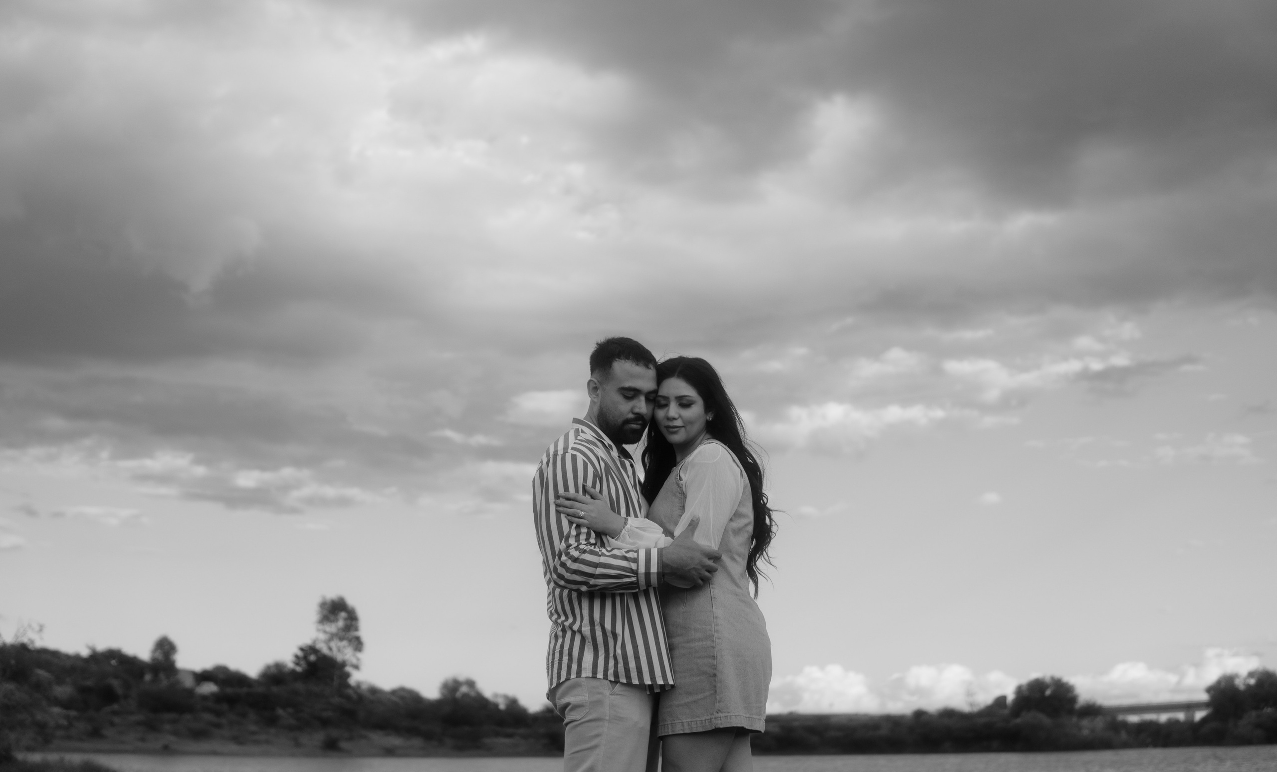 Giovanna & Alex. TWO MILLIMETERS