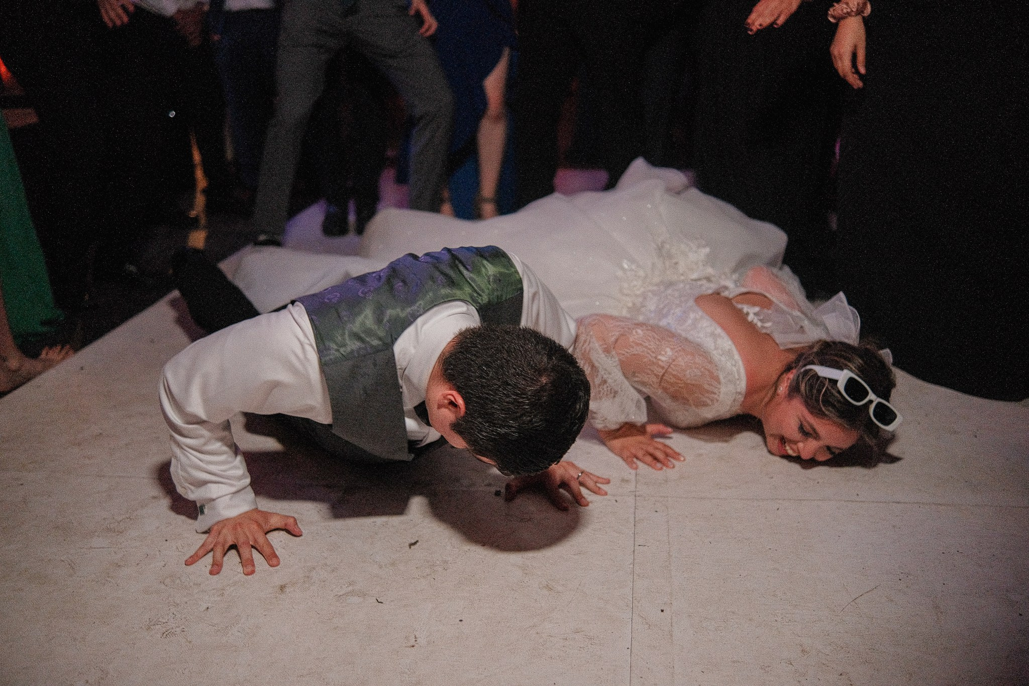 Ale y Misael. Fotógrafo de bodas