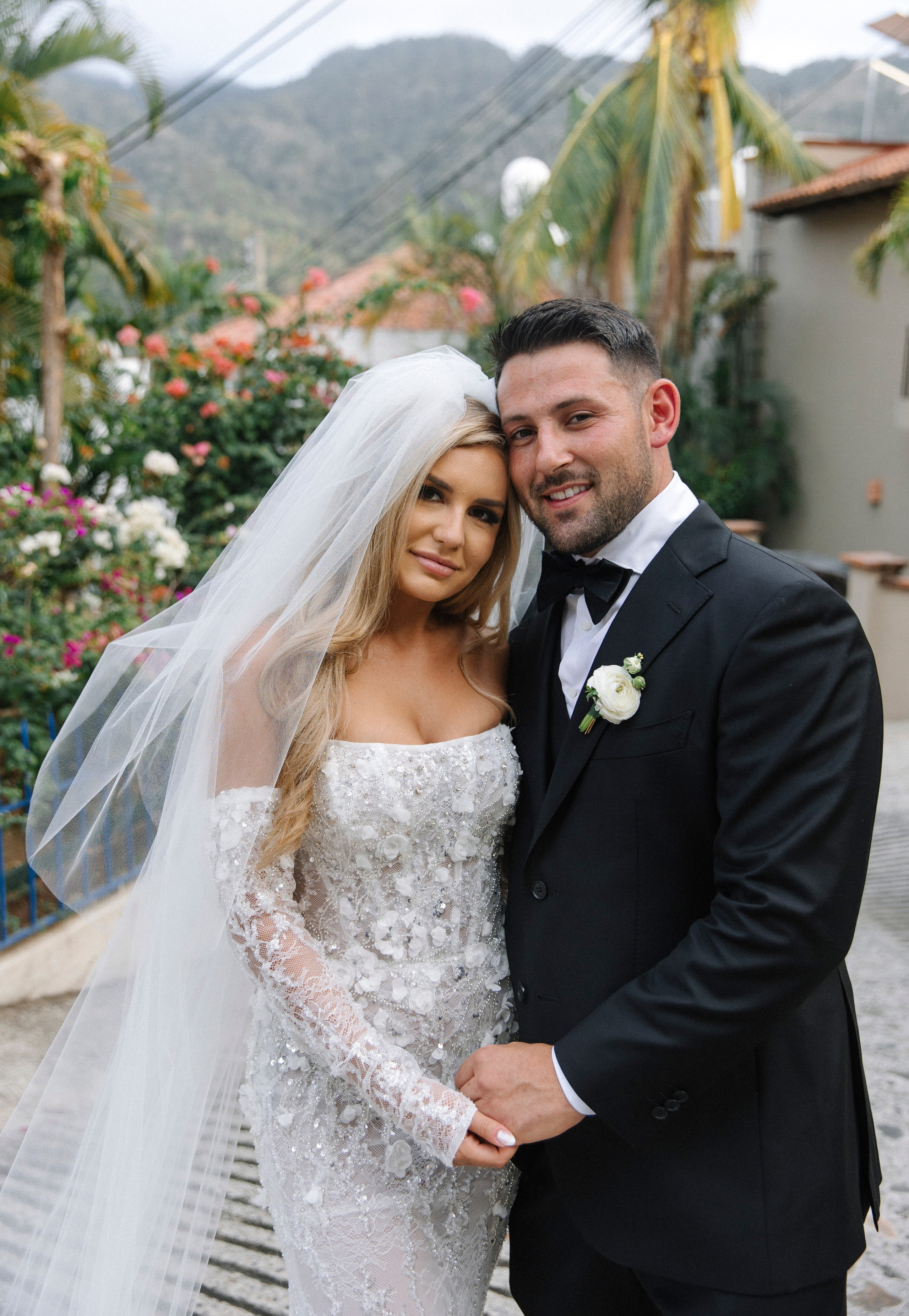 Cabo wedding photographer and videographer