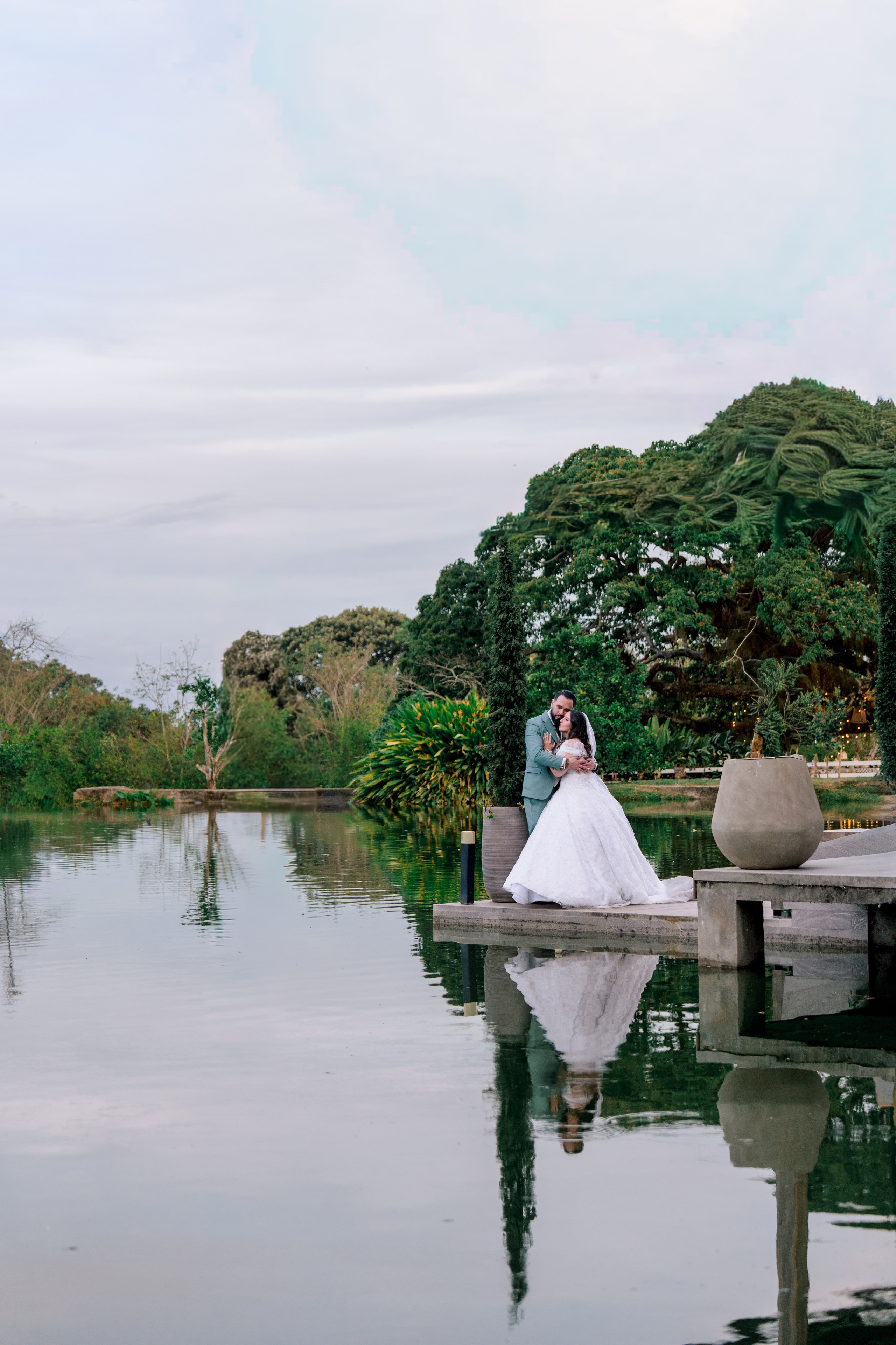 Los novios. Jose Florez wedding photographer in Colombia