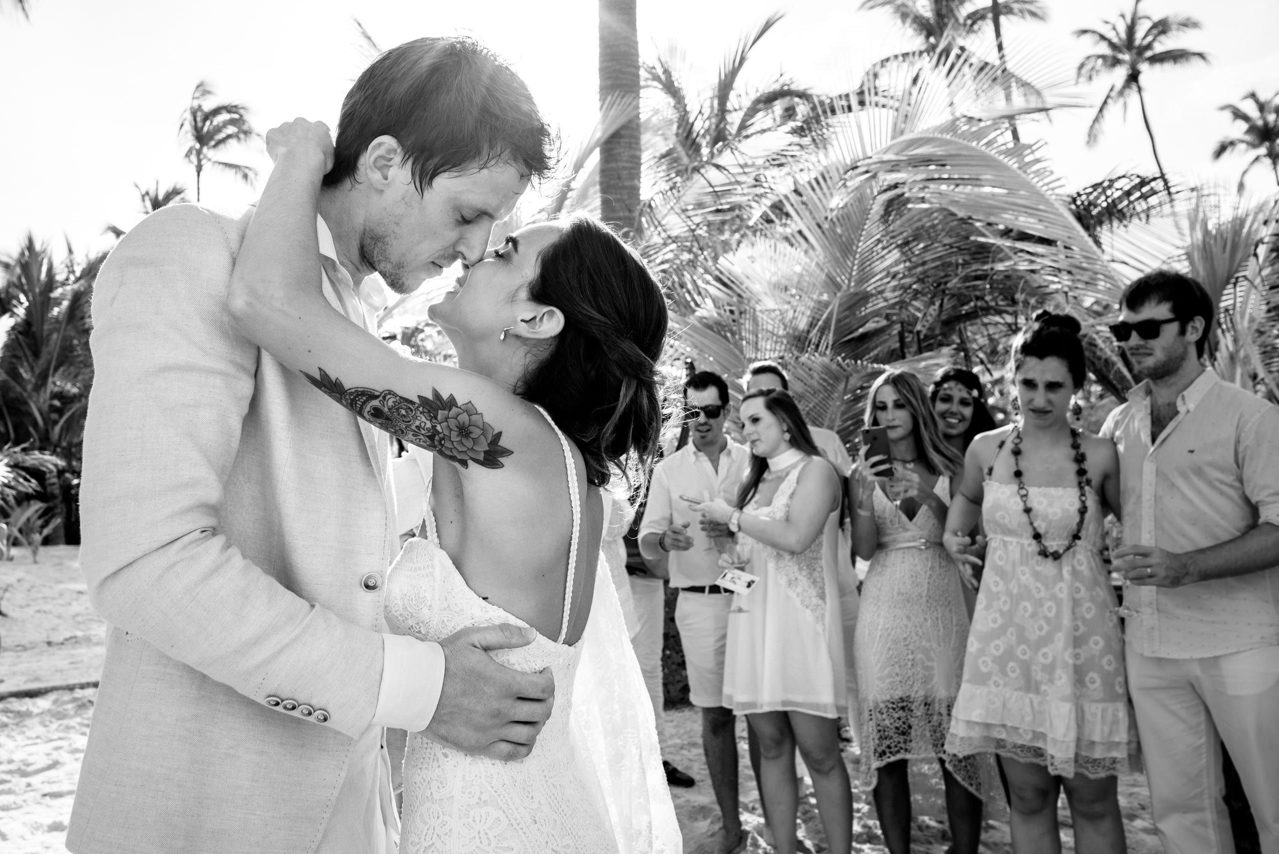 Coralie + Juani. Fotógrafo documental de bodas en Rosario, Argentina - Andrés Preumayr