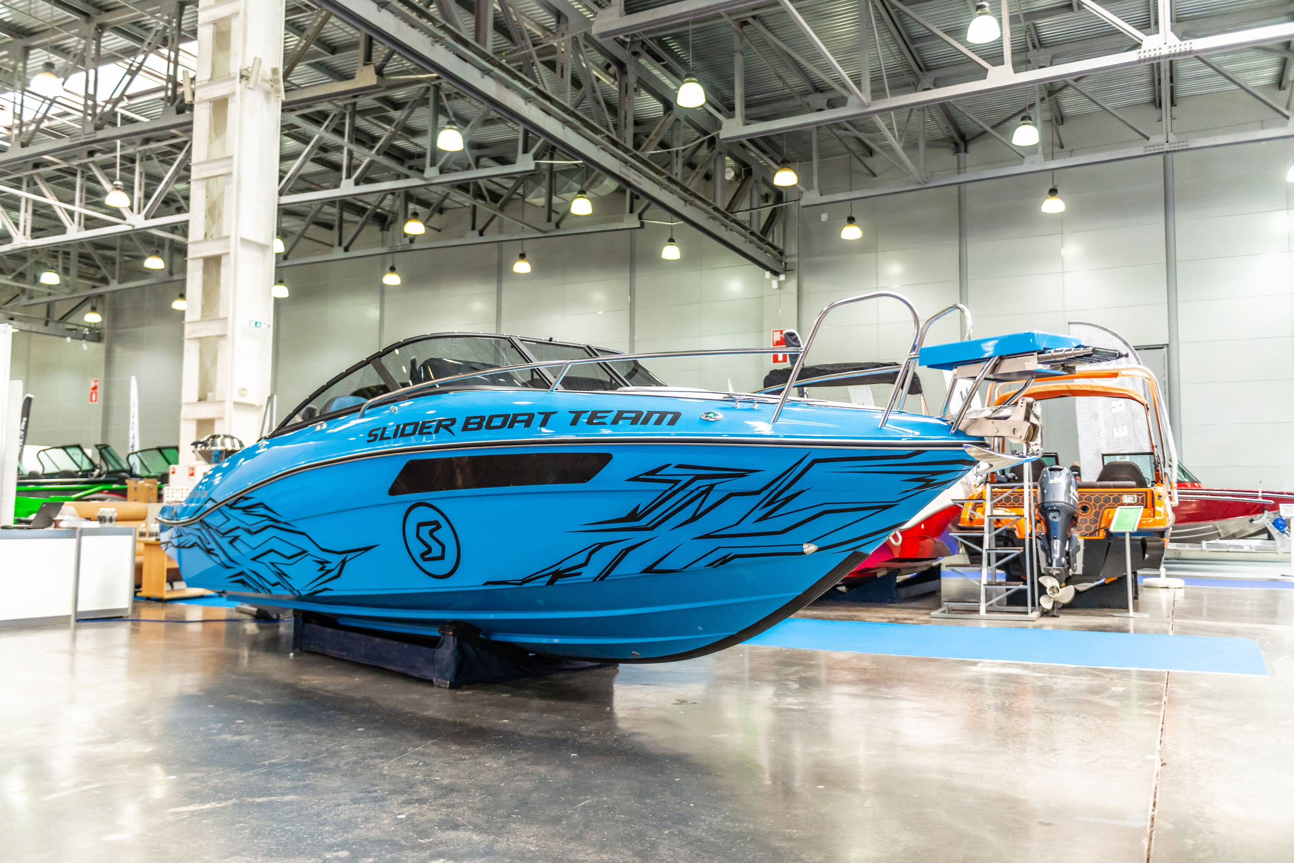 Фотосъемка лодок на Moscow Boat Show 2022. PHOTOGRAPHER QUINTANA ROO
