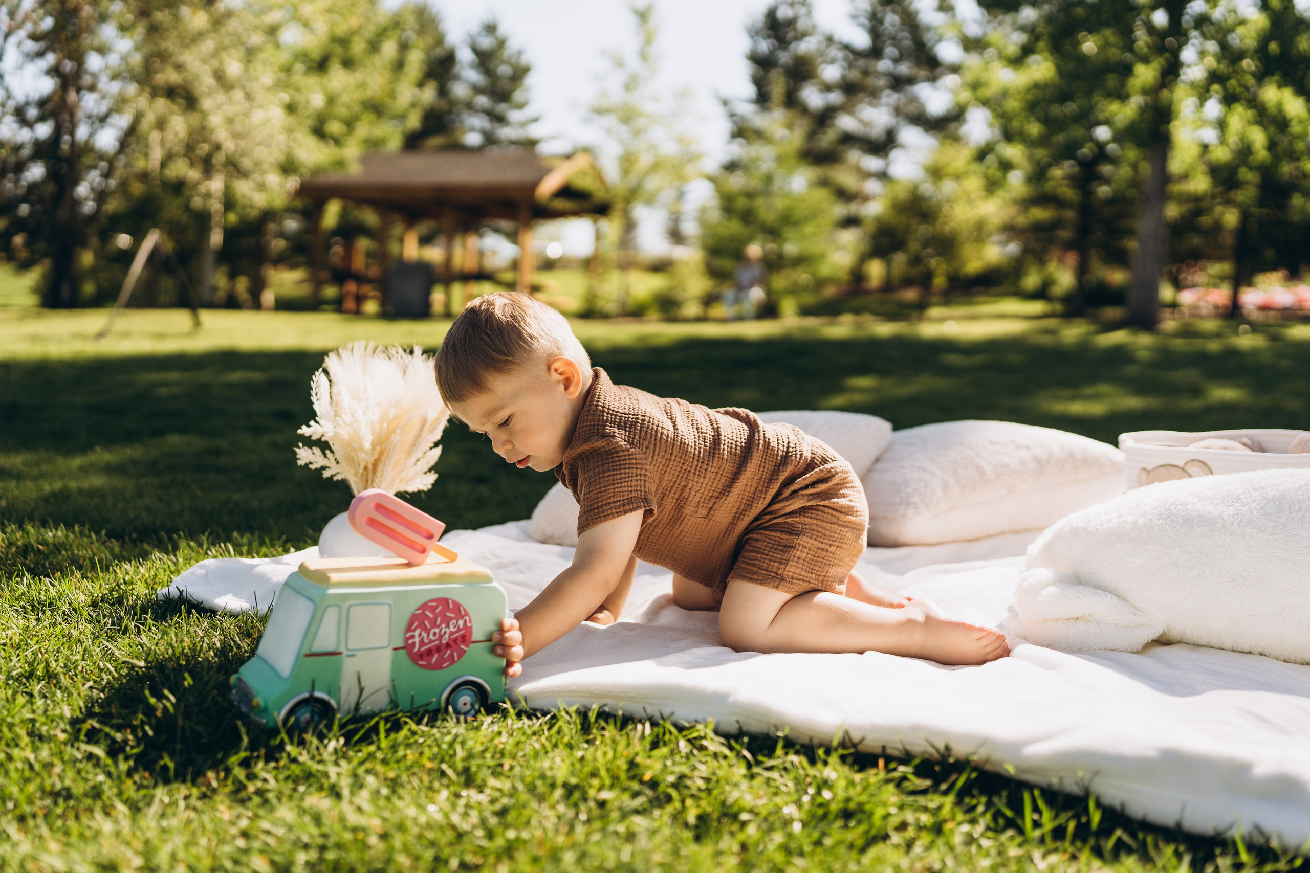 Max. Calgary Wedding & Lifestyle Photographer — Yevhen Polishchuk