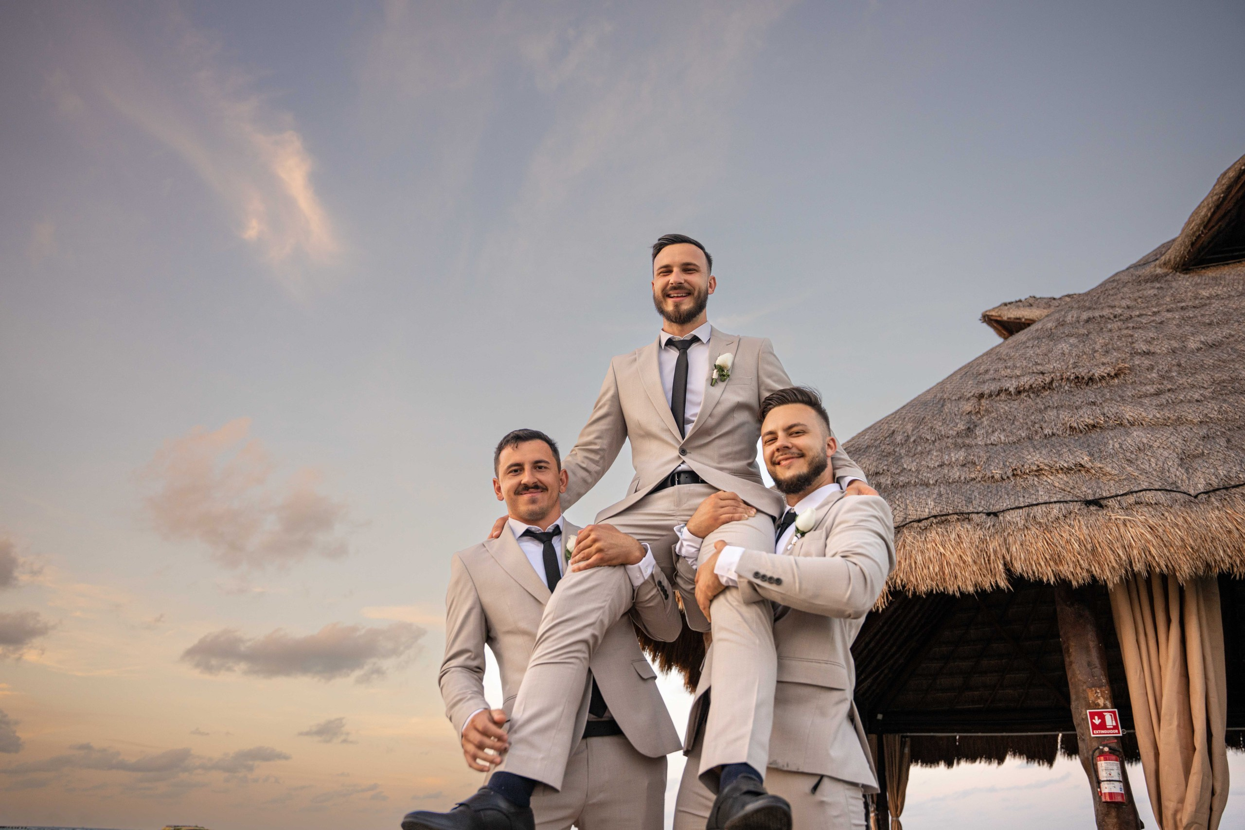WeddingPhotos. Wedding photos and videos. Cancun, Tulum, Playa del Carmen, Los Cabos