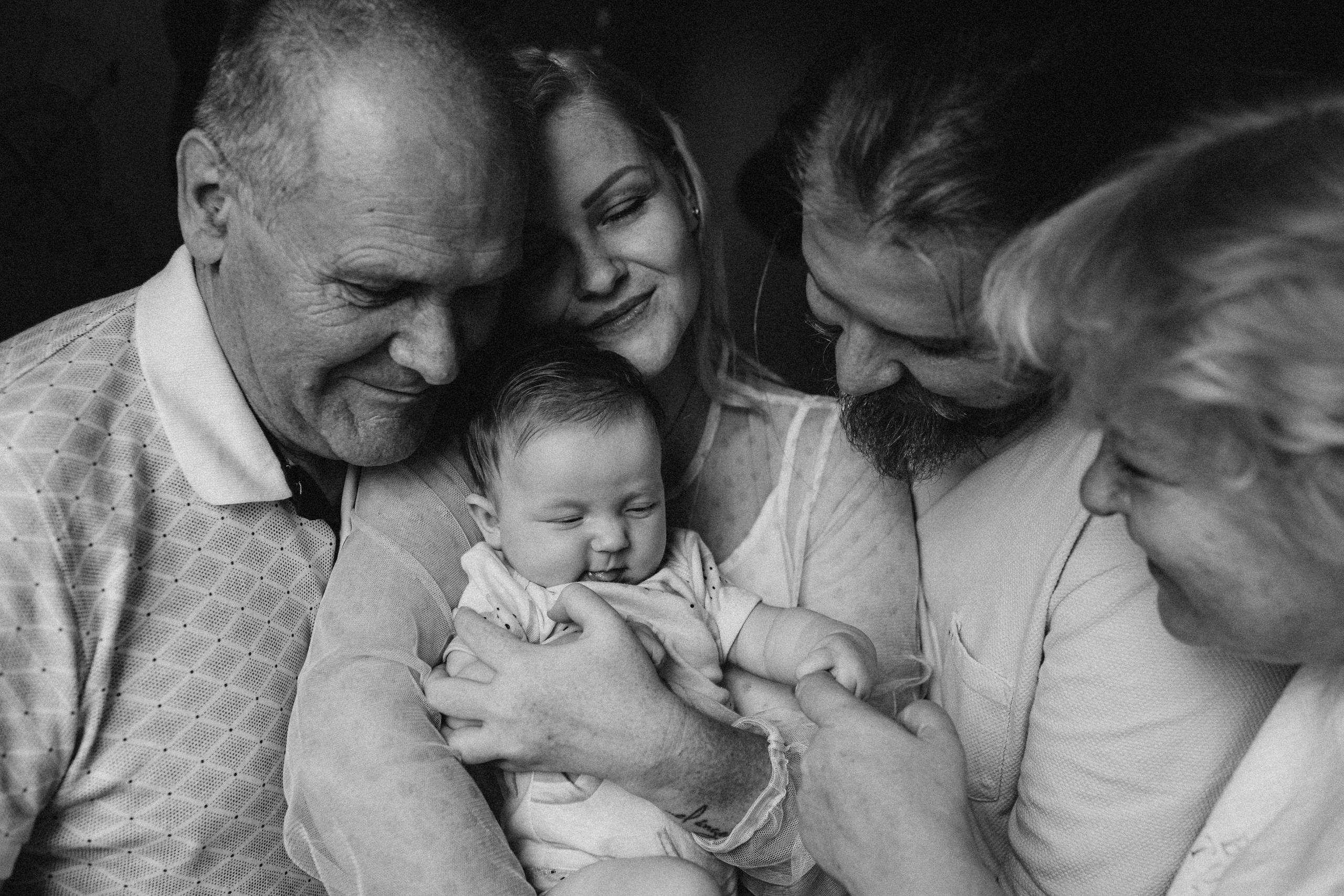 Nicole 3 meses. Fotografa documental de familia e nascimento em Florianópolis SC Daria Ermolaev