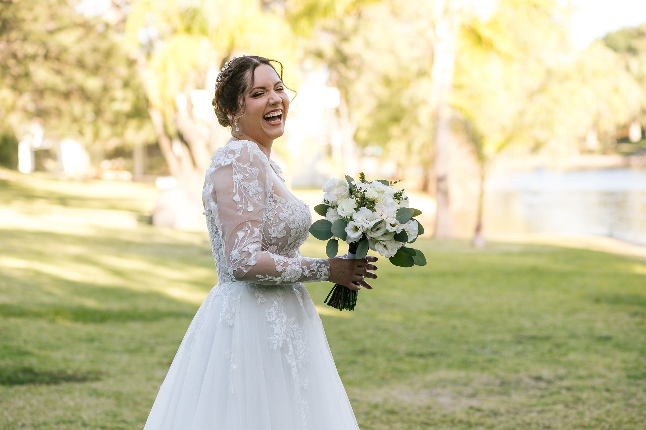 Formal. Wedding Photographer Ruth Preciado
