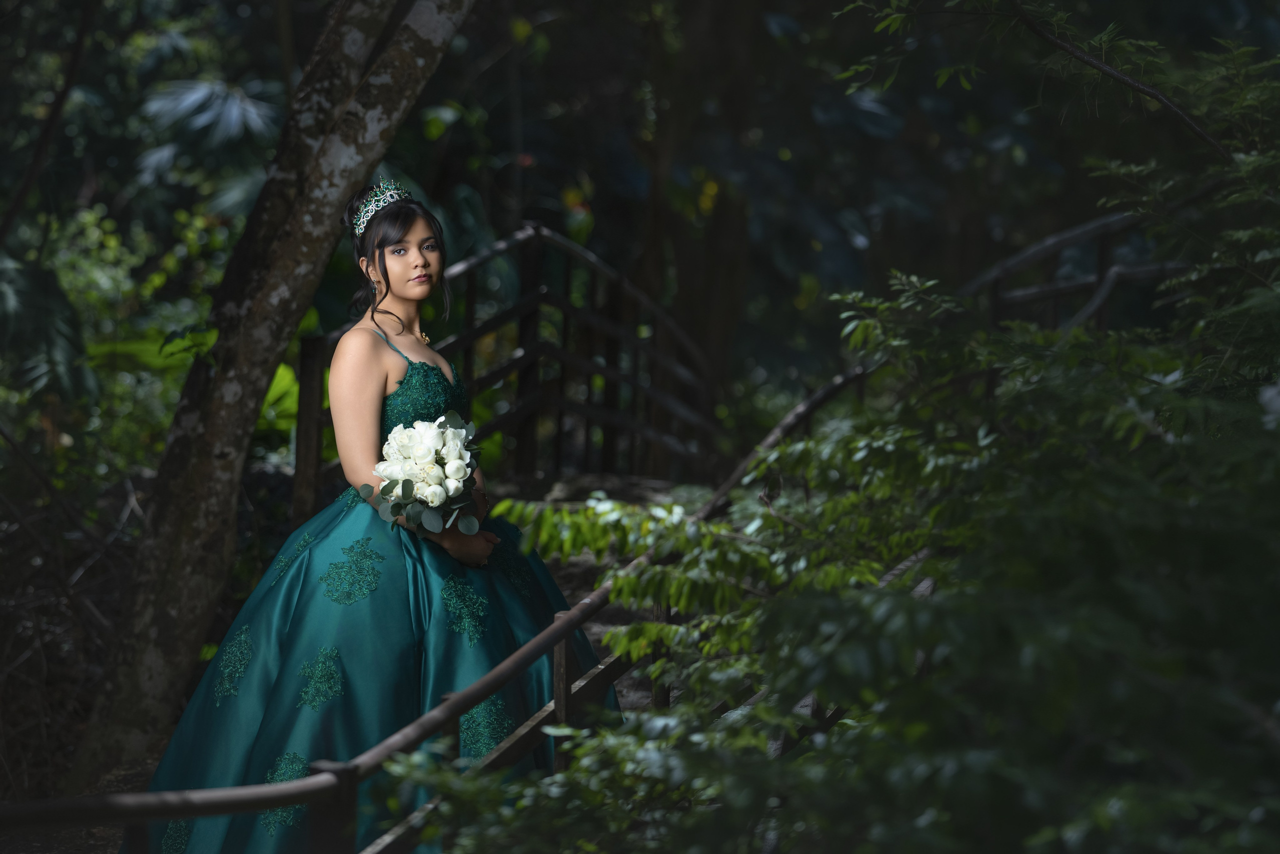 Fotógrafo de Quinceañeras en Villahermosa y Tuxtla Gutiérrez | Roger Corzo Foto. Fotógrafo de XV y BODAS en Tuxtla Gutiérrez y Villahermosa | ROGER CORZO | 360 PRODUCCIONES