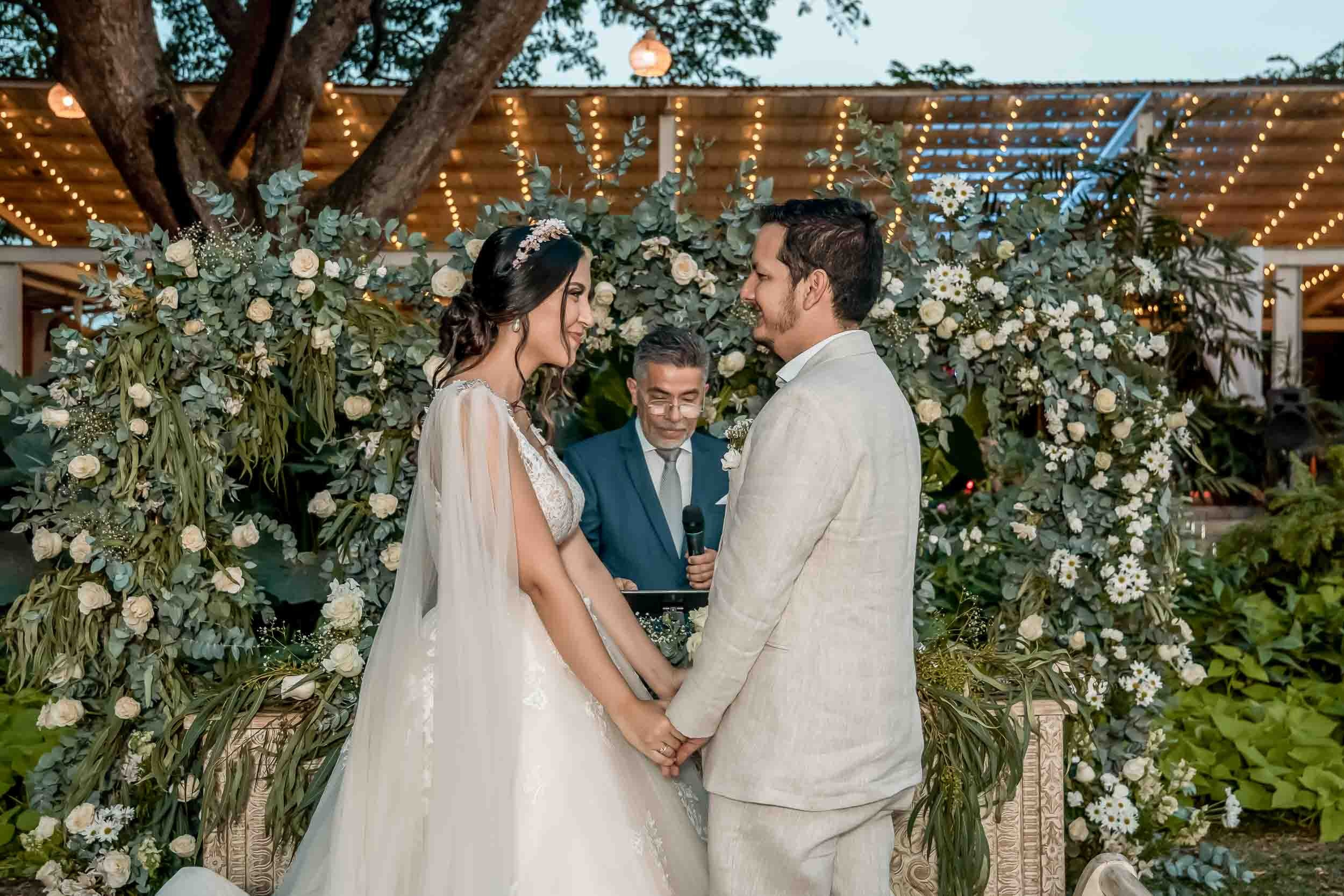 Boda en Cali. Hacienda Entre Rios - Daniela & Rodrigo. Karen Ortiz Photography / Fotógrafo profesional en Cali - Colombia