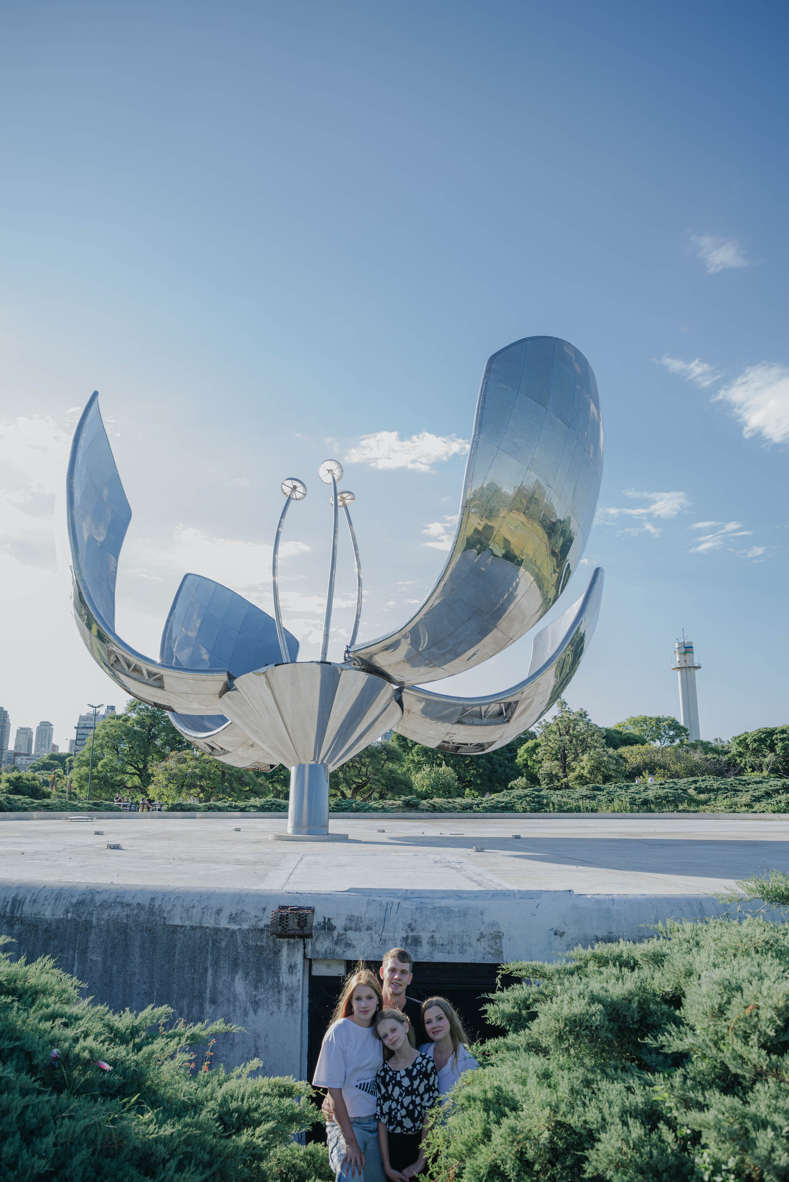 Guests from Mar del Plata. Photographer @elmirkami in the city of Buenos Aires