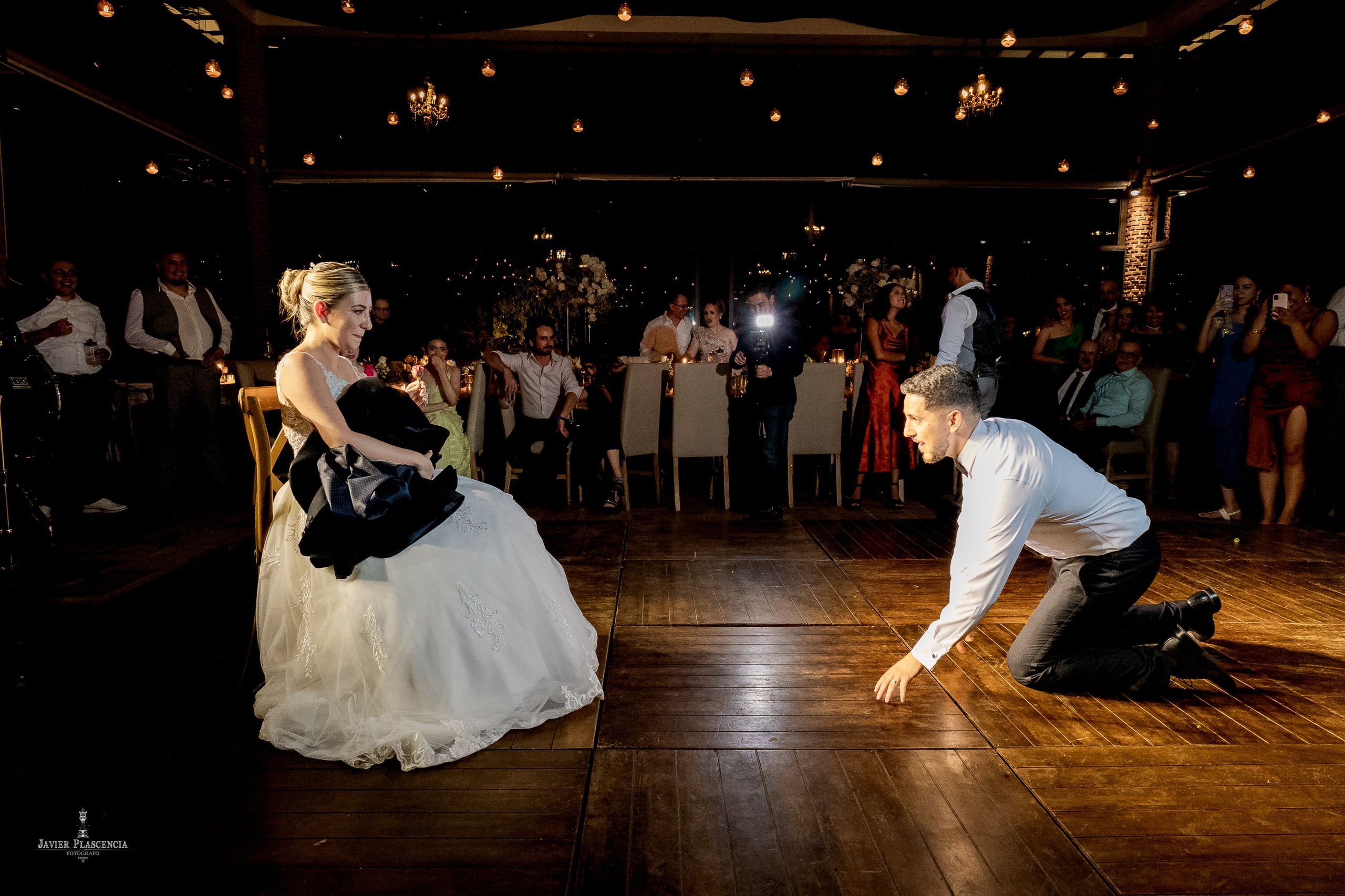 Alondra y Alex. Javier Plascencia Fotografo de Bodas en México