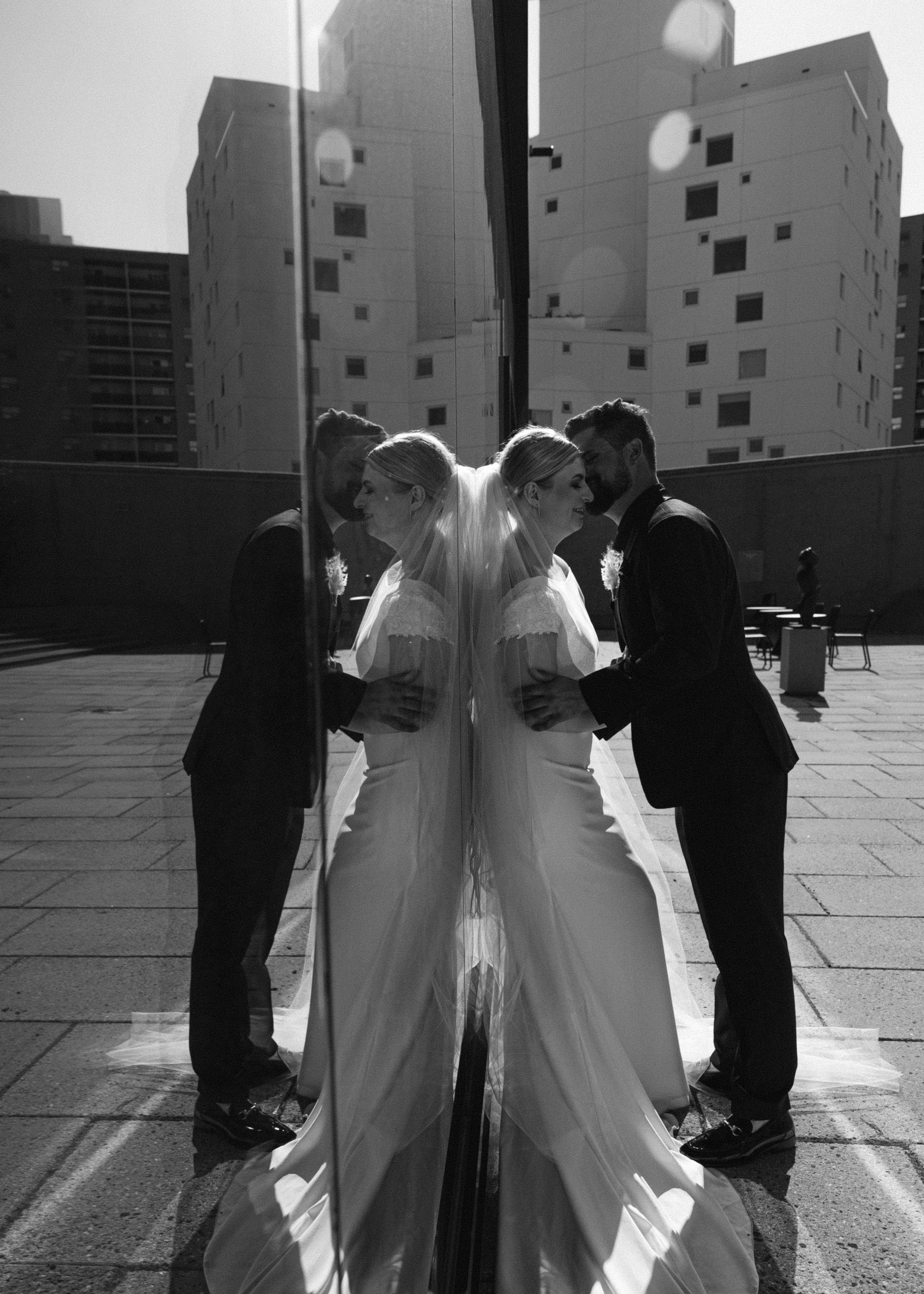 Khrystyna & Zachary (Winnipeg Art Gallery). Wedding Photographer in Winnipeg — Cinematic & Timeless by Vitiuk Photography