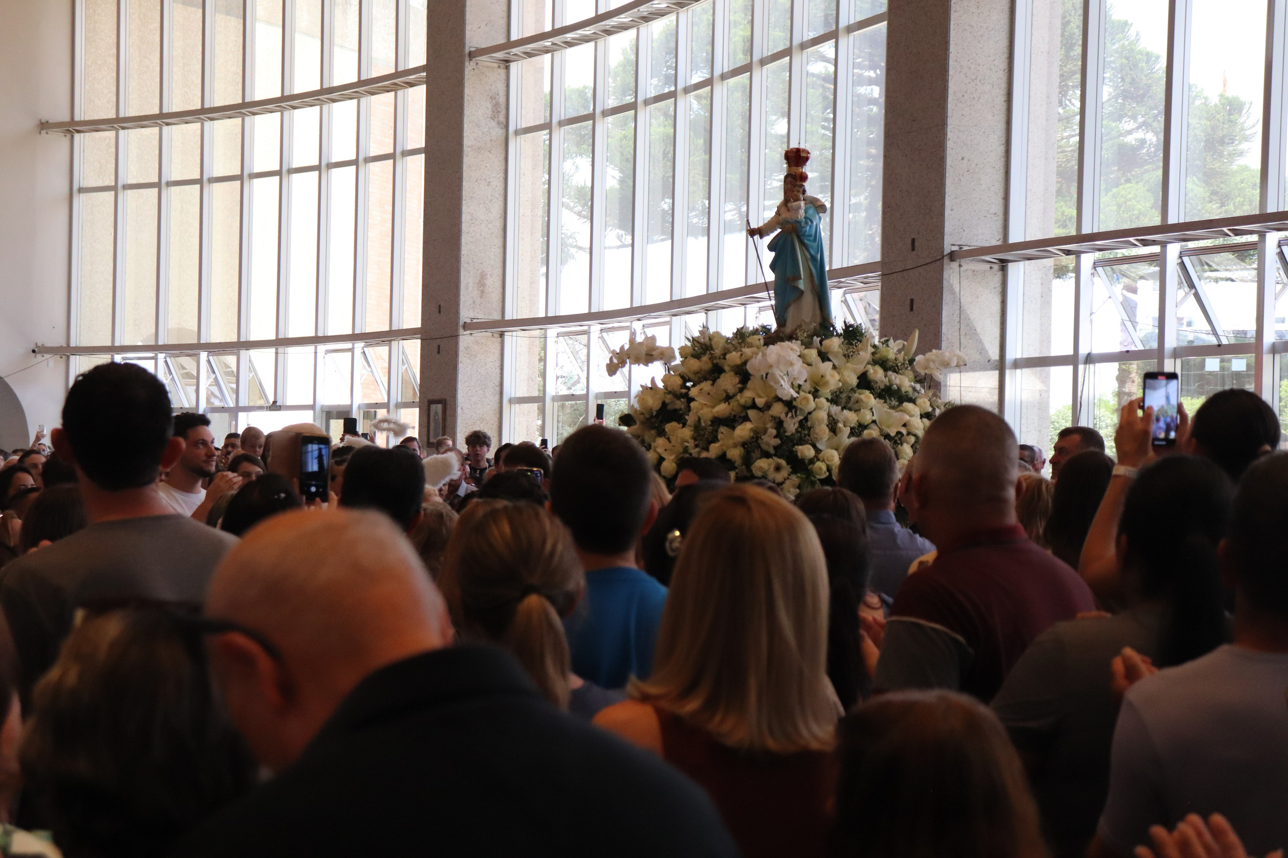 Peregrinação Nossa Senhora de Belém. Fotografia e Filmagem Handa Produções