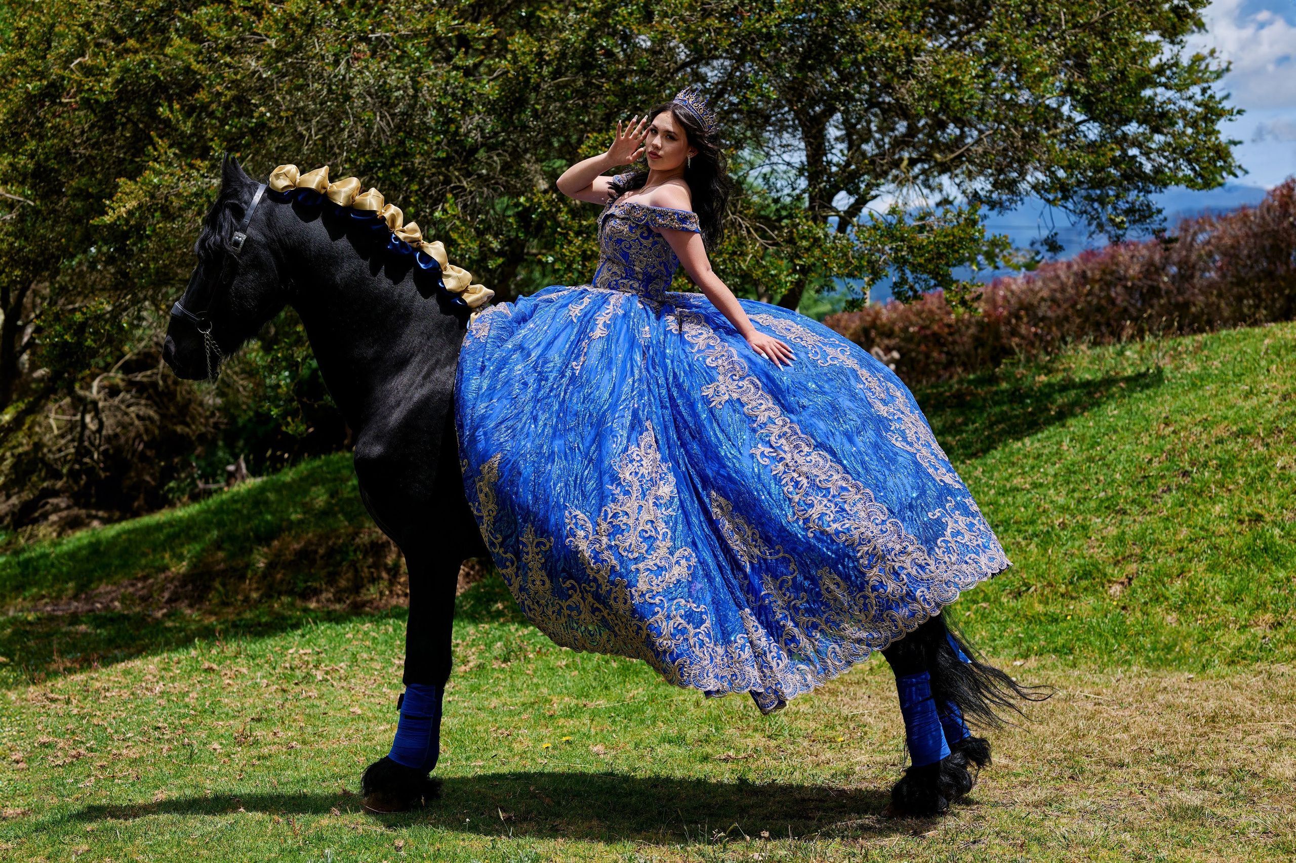 Fotos con caballos para Quiceaños. Wedding Photography & Videography by ZZ Hendrick | Capturing Your Love Story in Colombia & USA