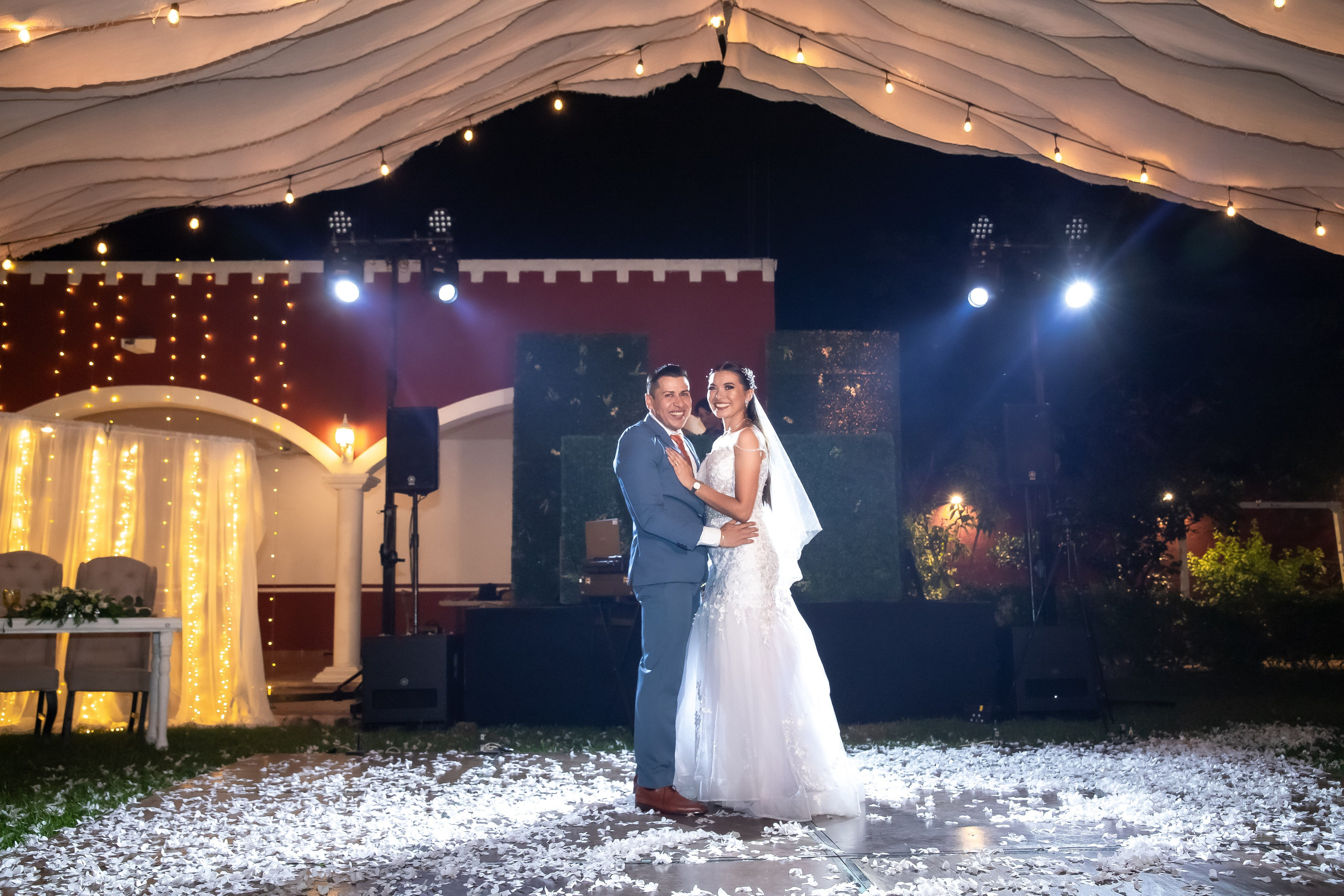 Delta & Cesar. Simón Enríquez Studio