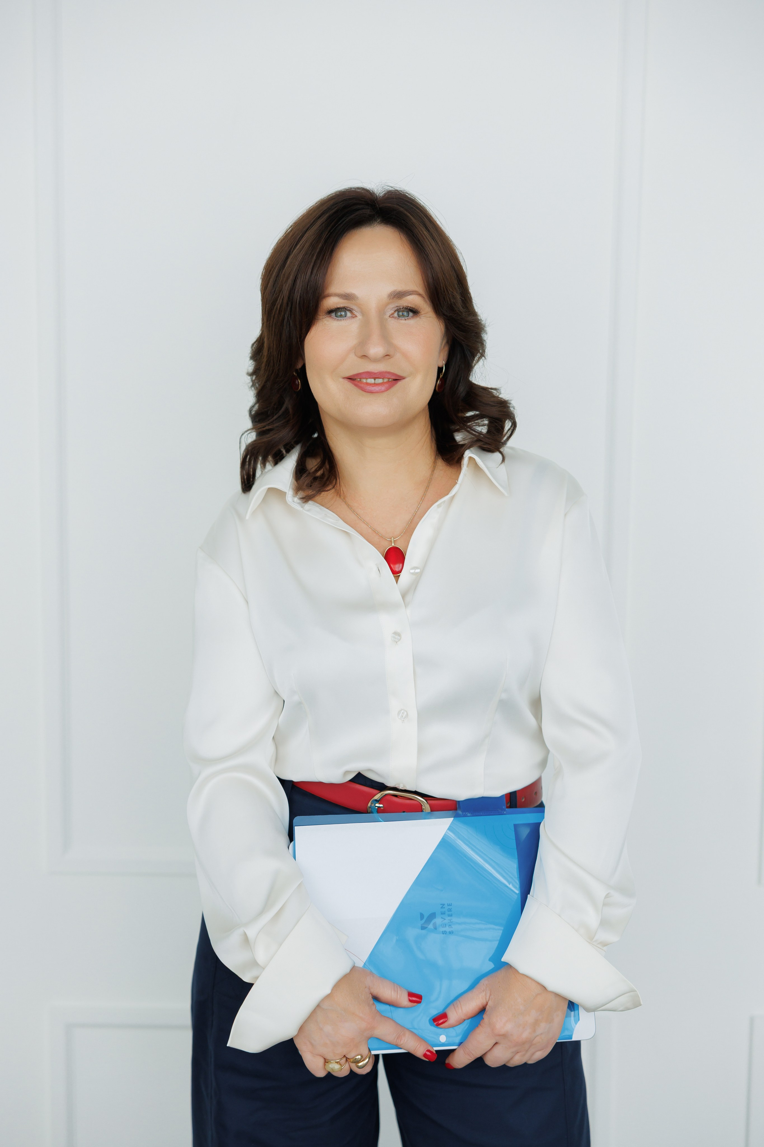 Accountant. Photographer Elvira Hryshchenko