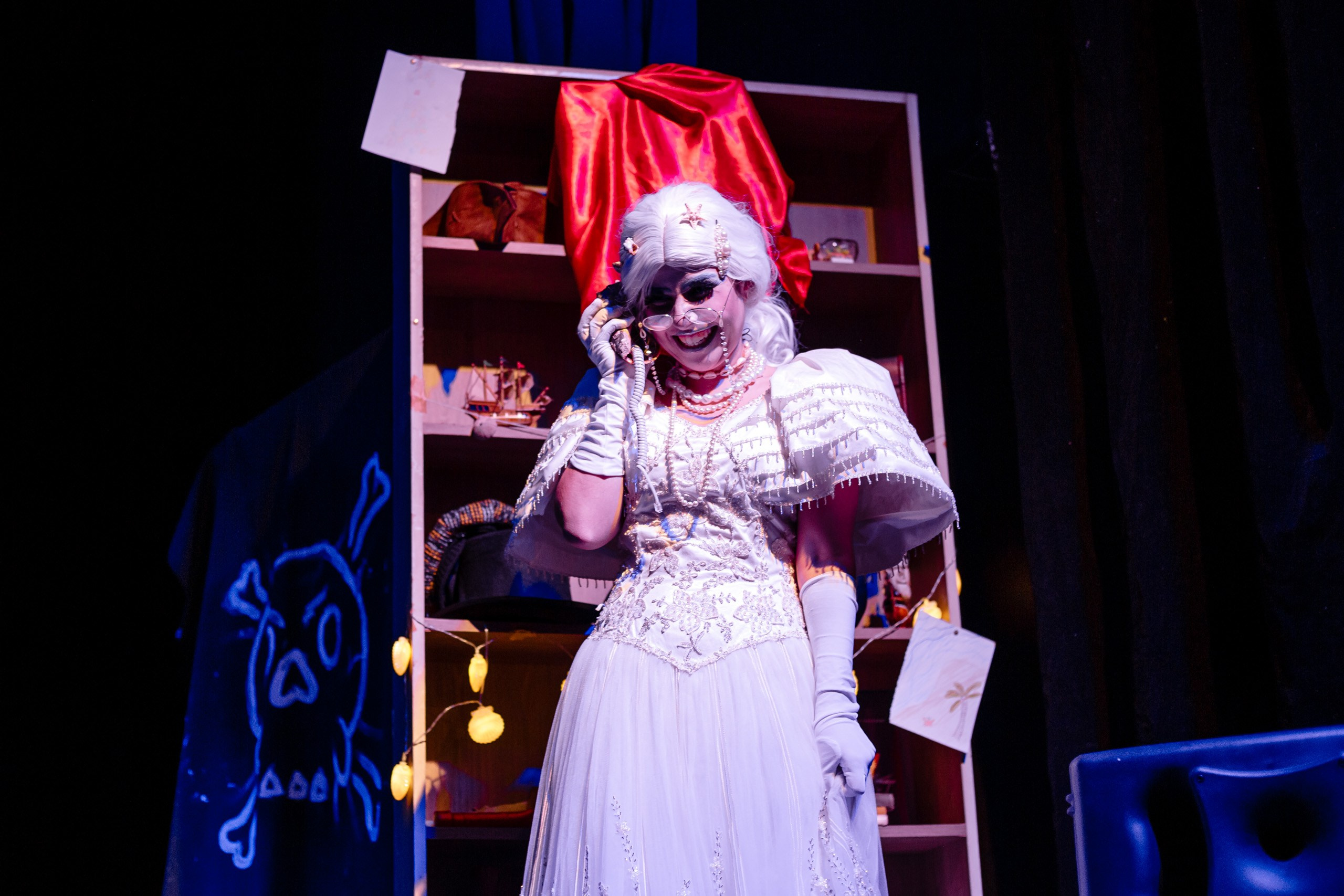 Fotografia de Espetáculo Pluft: O Fantasminha do grupo de teatro Anchieta Arte Cênica