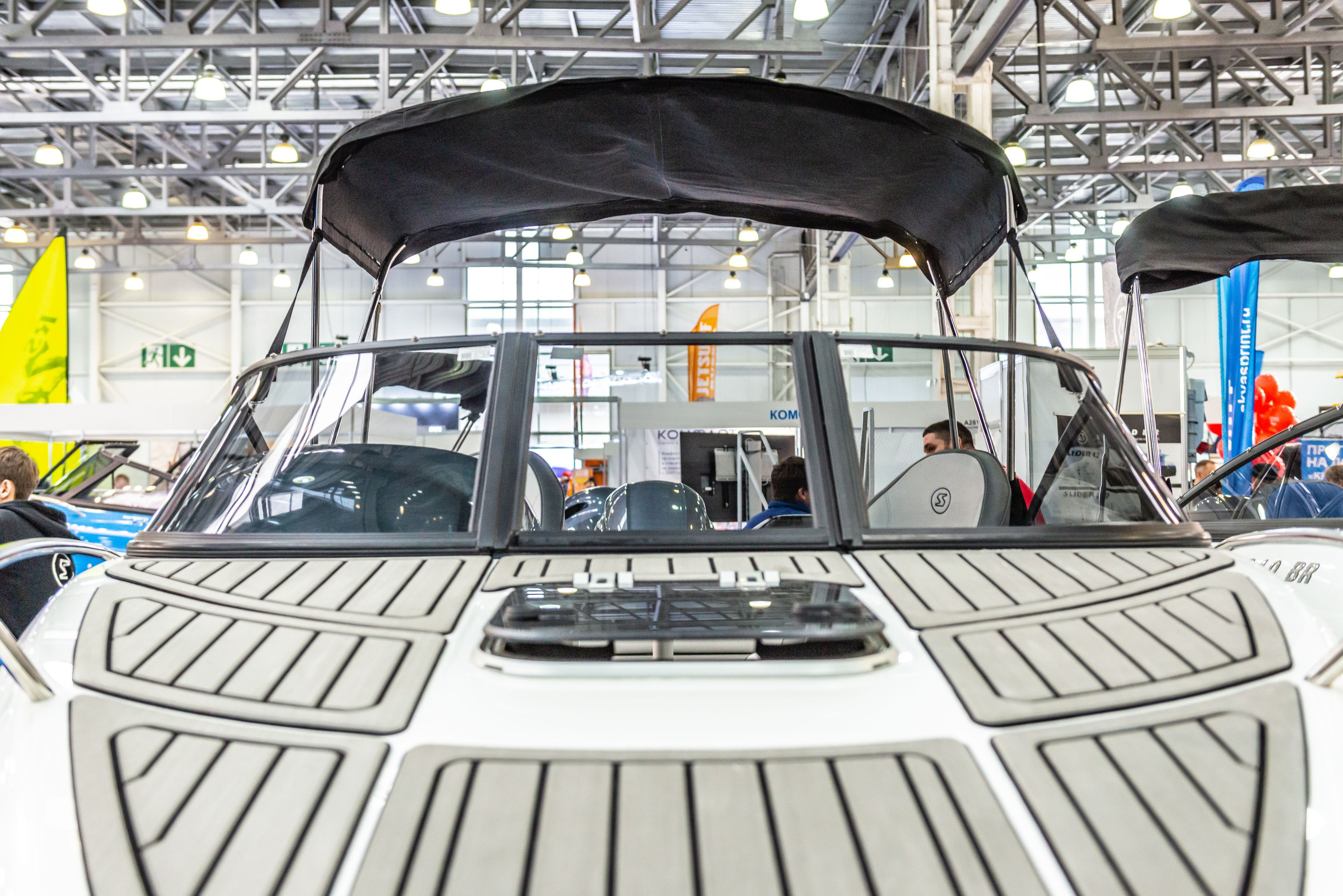 Фотосъемка лодок на Moscow Boat Show 2022. PHOTOGRAPHER QUINTANA ROO