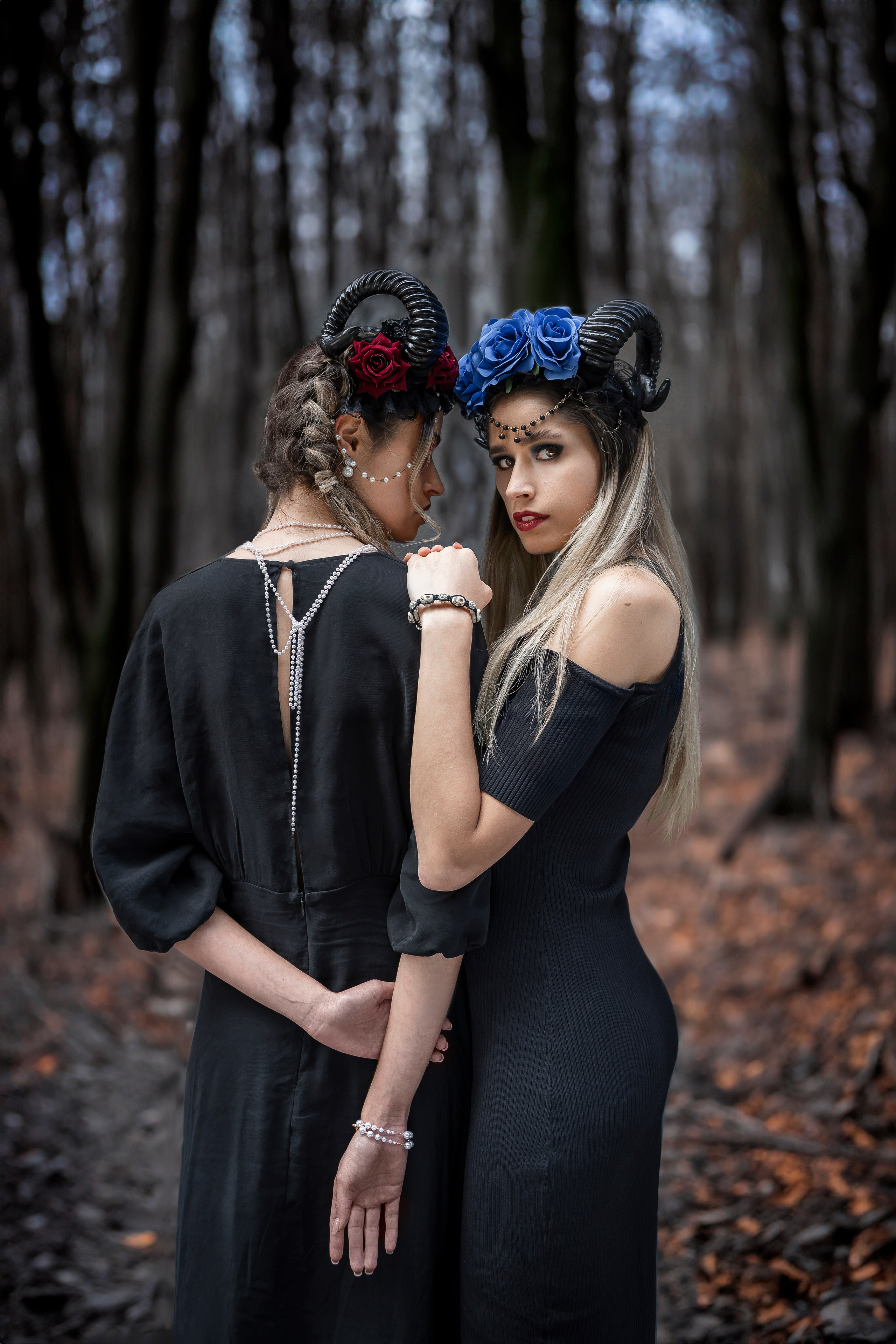 Vacation photoshoot in Mexico City. Capture your trip with a professional photographer in Chapultepec, Roma Dia de los muertos Day of dead. Ekaterina Frolova photography