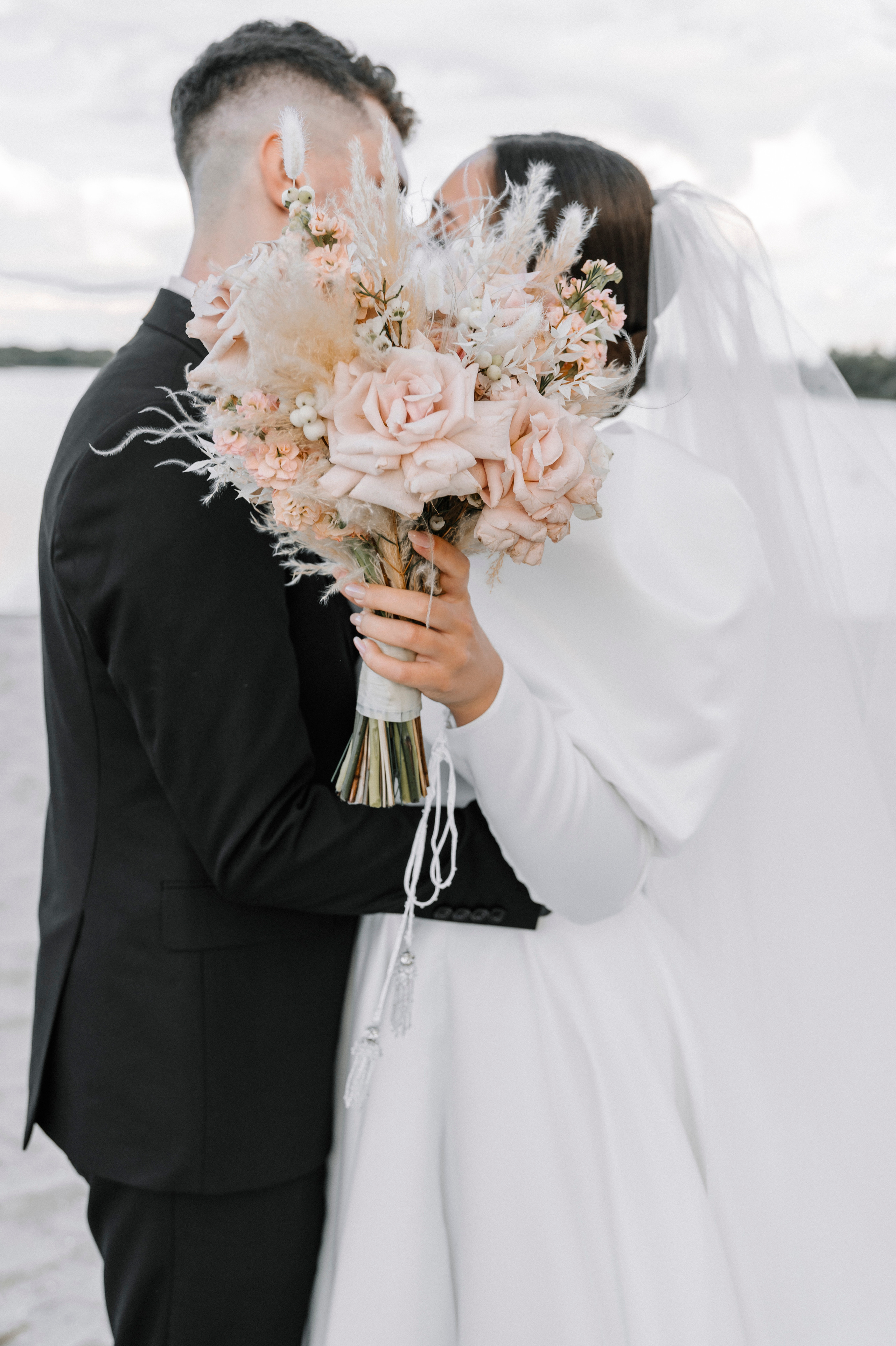 Julia i Vlad. Nika Stoma — fotografka i blogerka w Europie i Azji