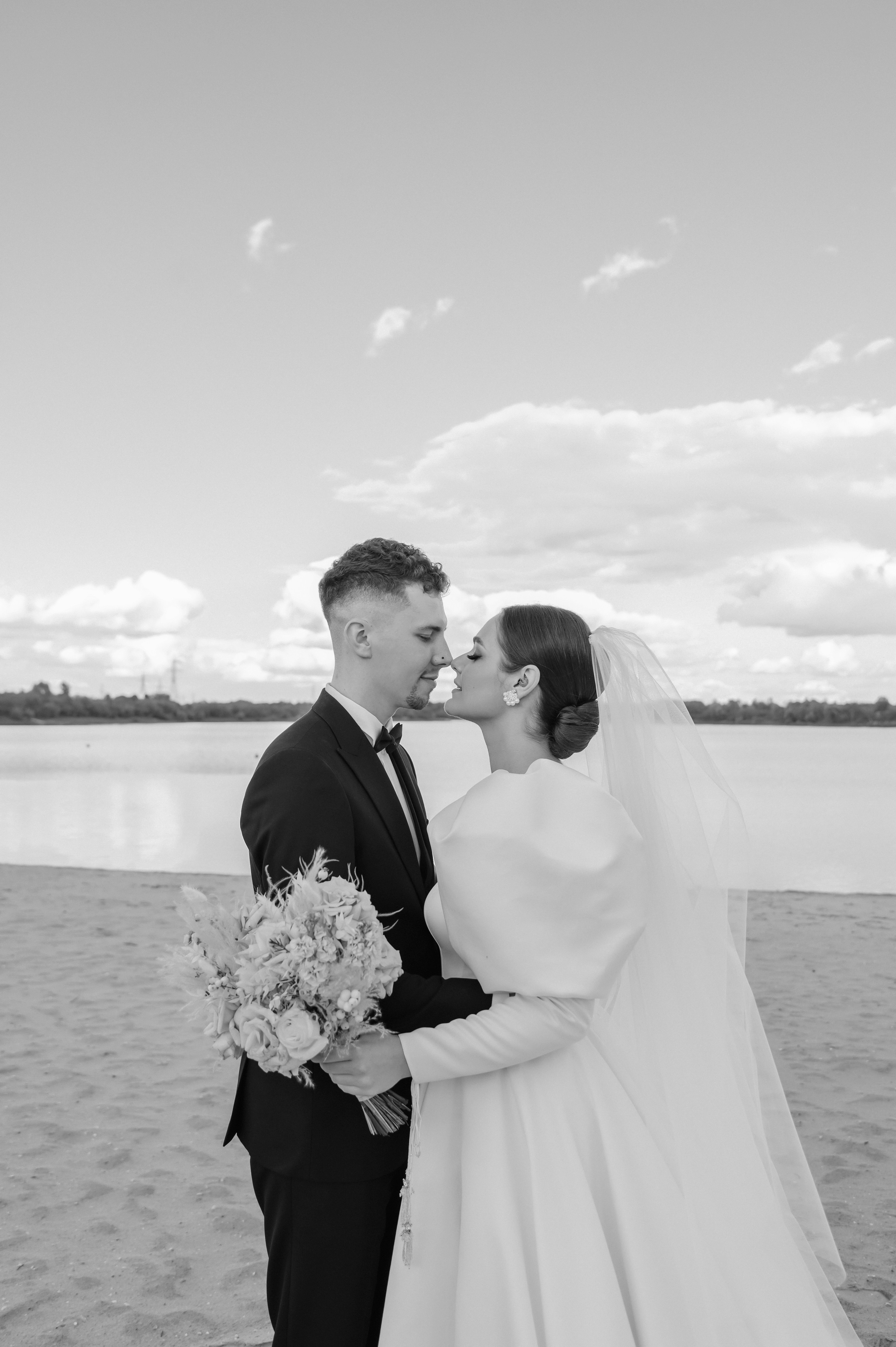 Julia i Vlad. Nika Stoma — fotografka i blogerka w Europie i Azji