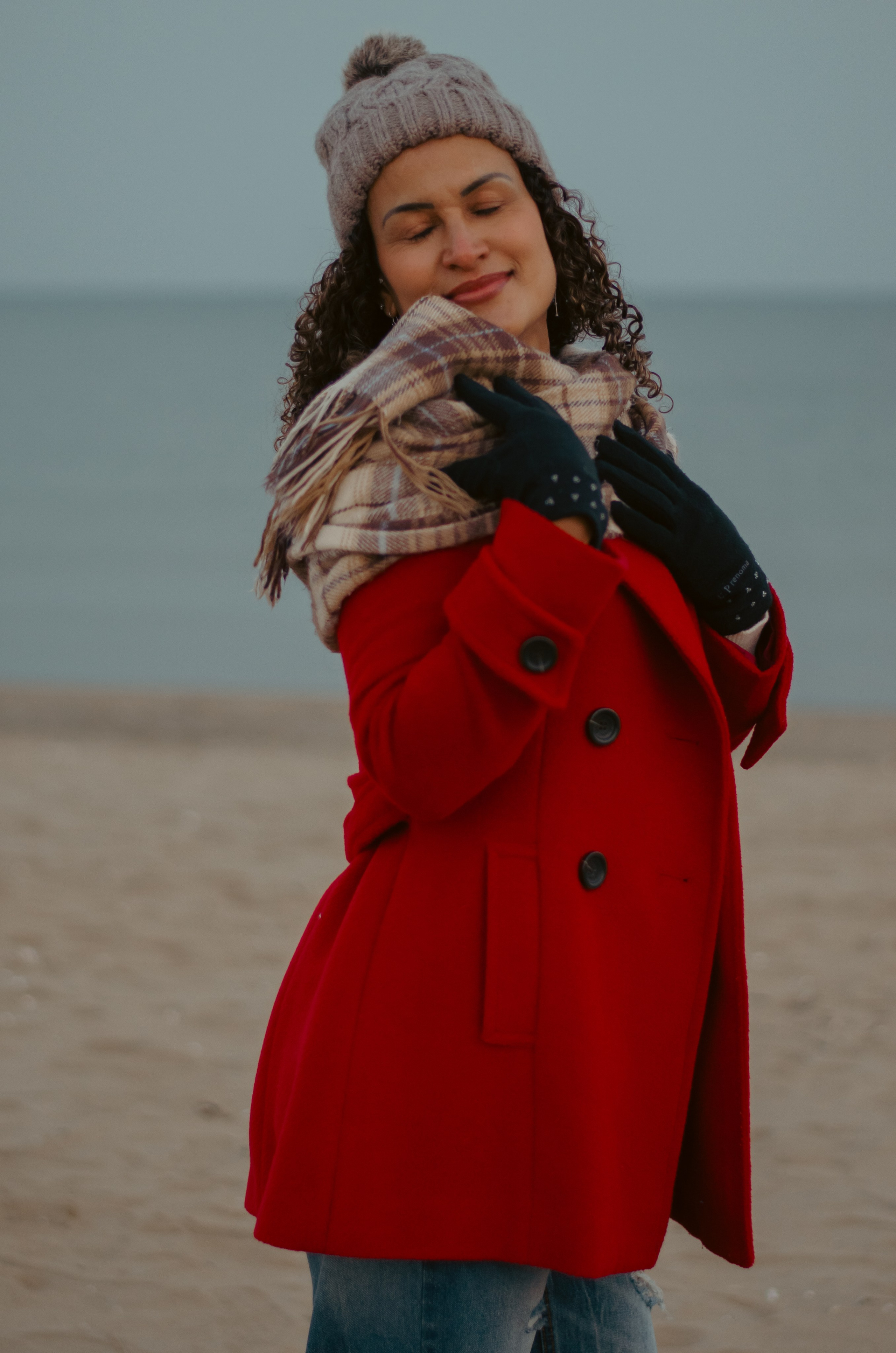Winter Sea. LunarVox Lens: a lente que transforma luz em voz e emoção. Retratos e ensaios no Japão por Leyka Tanaka