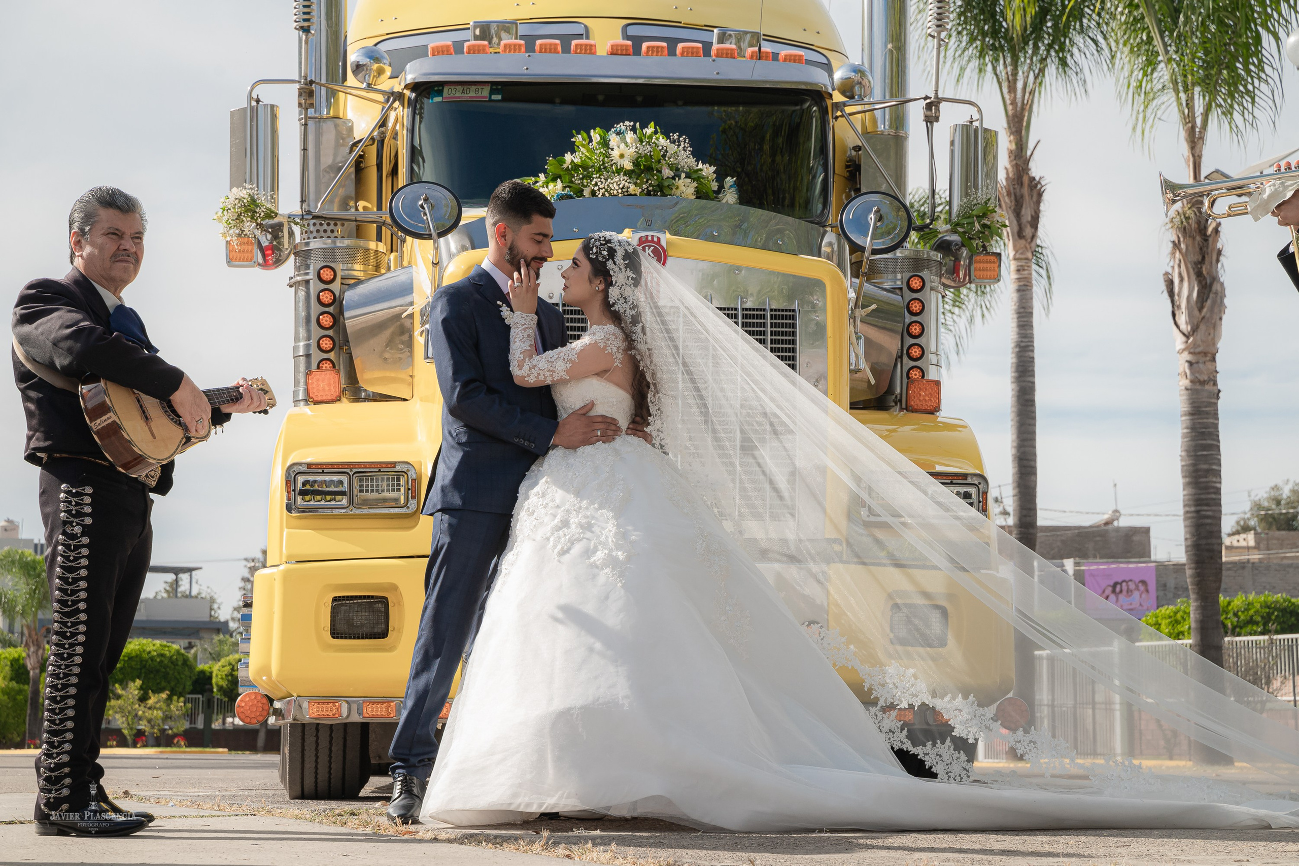 Audeth y Moises. Javier Plascencia Fotografo de Bodas en México