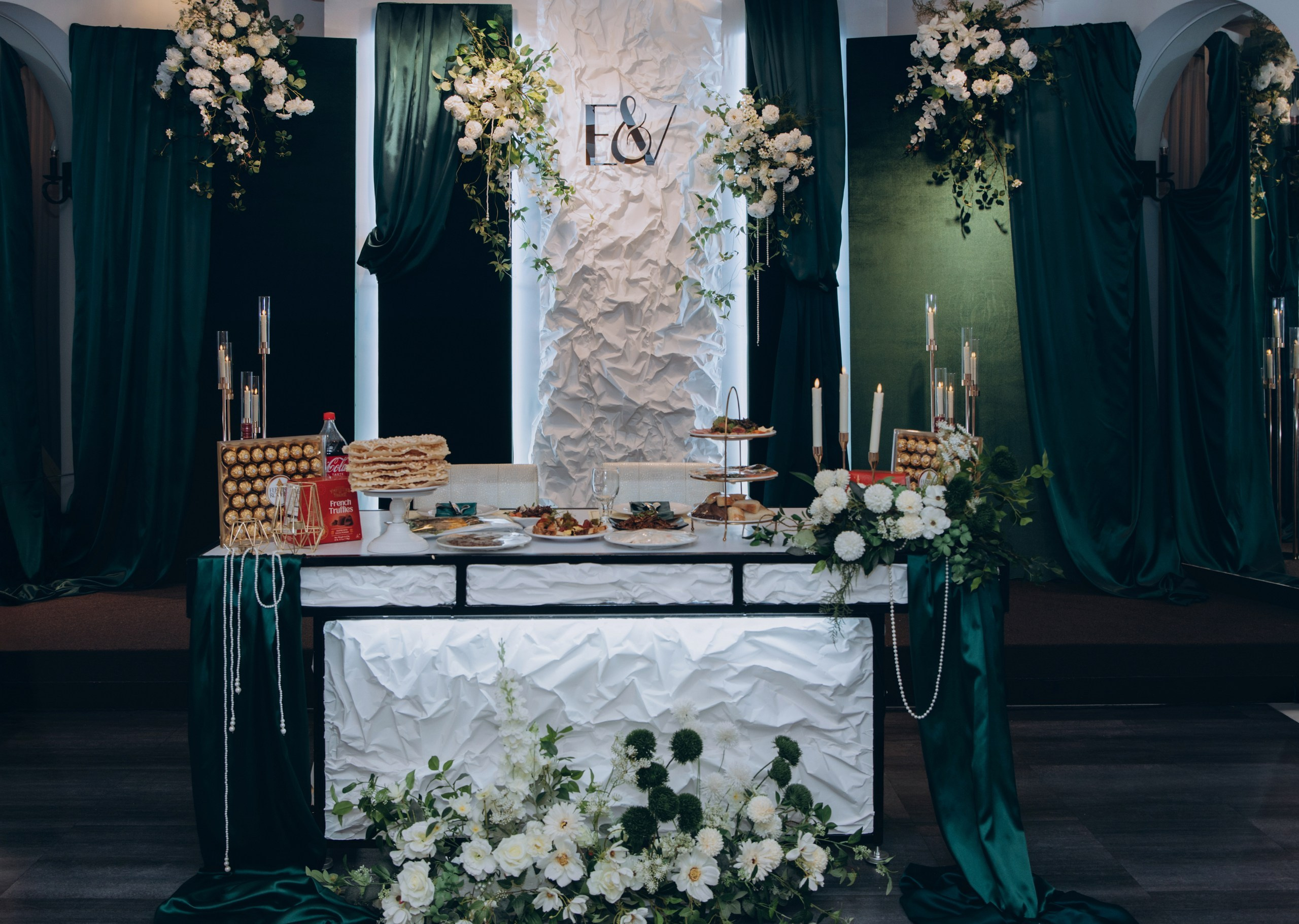 Elena & Vadim/ wedding story. Студия декора «Нарния»