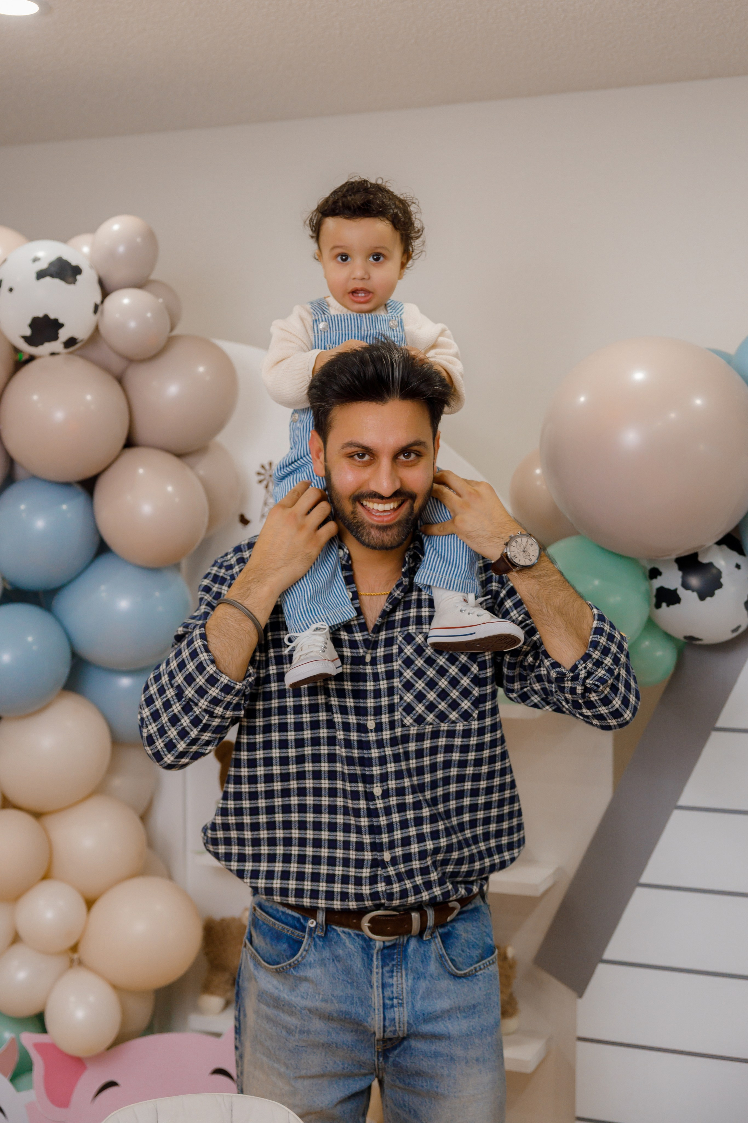 Fateh’s 1st birthday. Photographer Elvira Hryshchenko