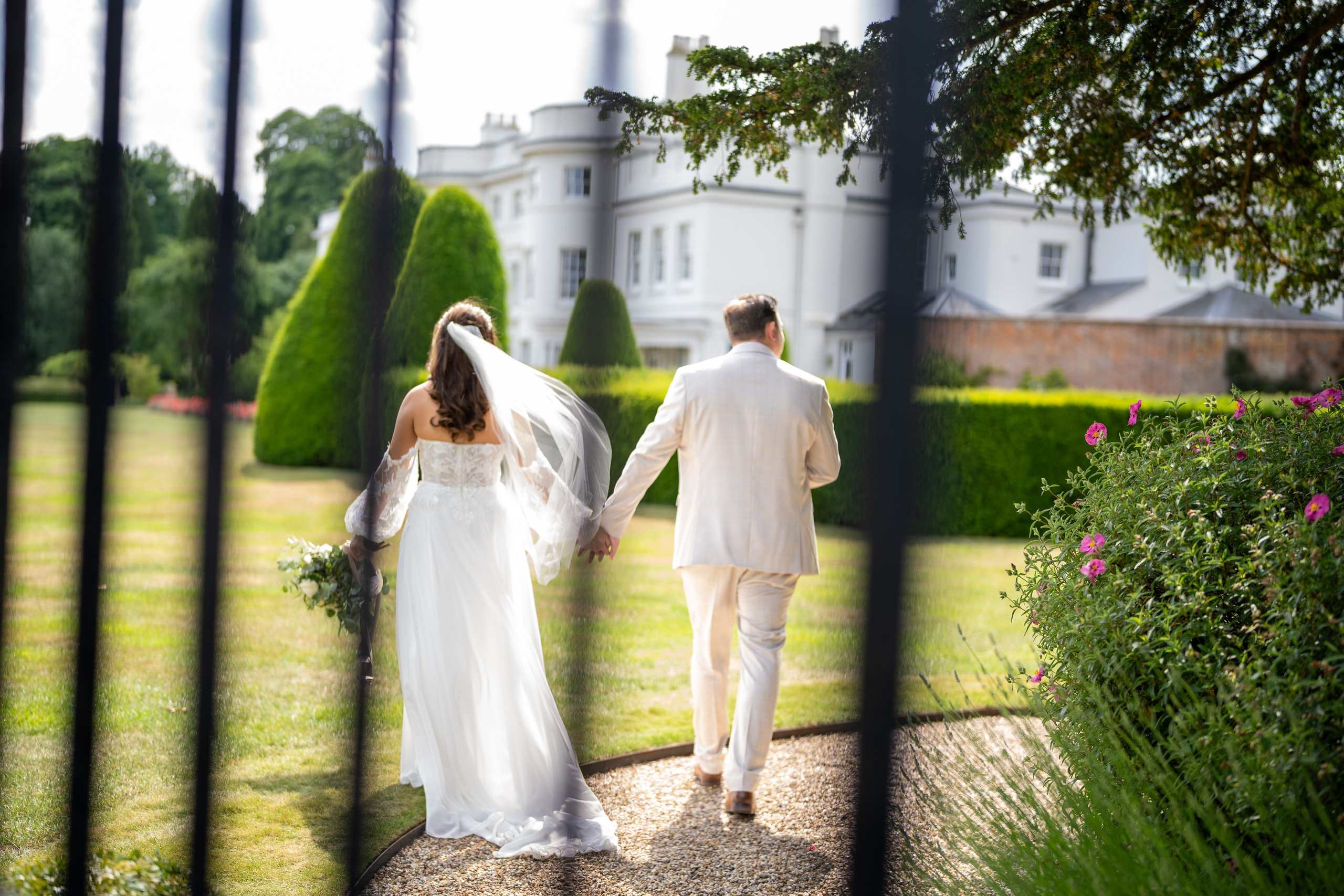 Top Ontario Wedding Photographer