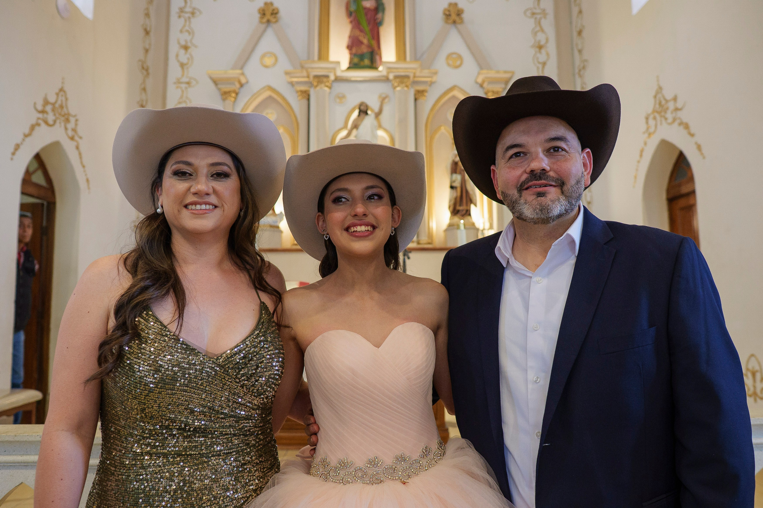Renata XV — El comienzo de una nueva historia. Lg Fotografia
