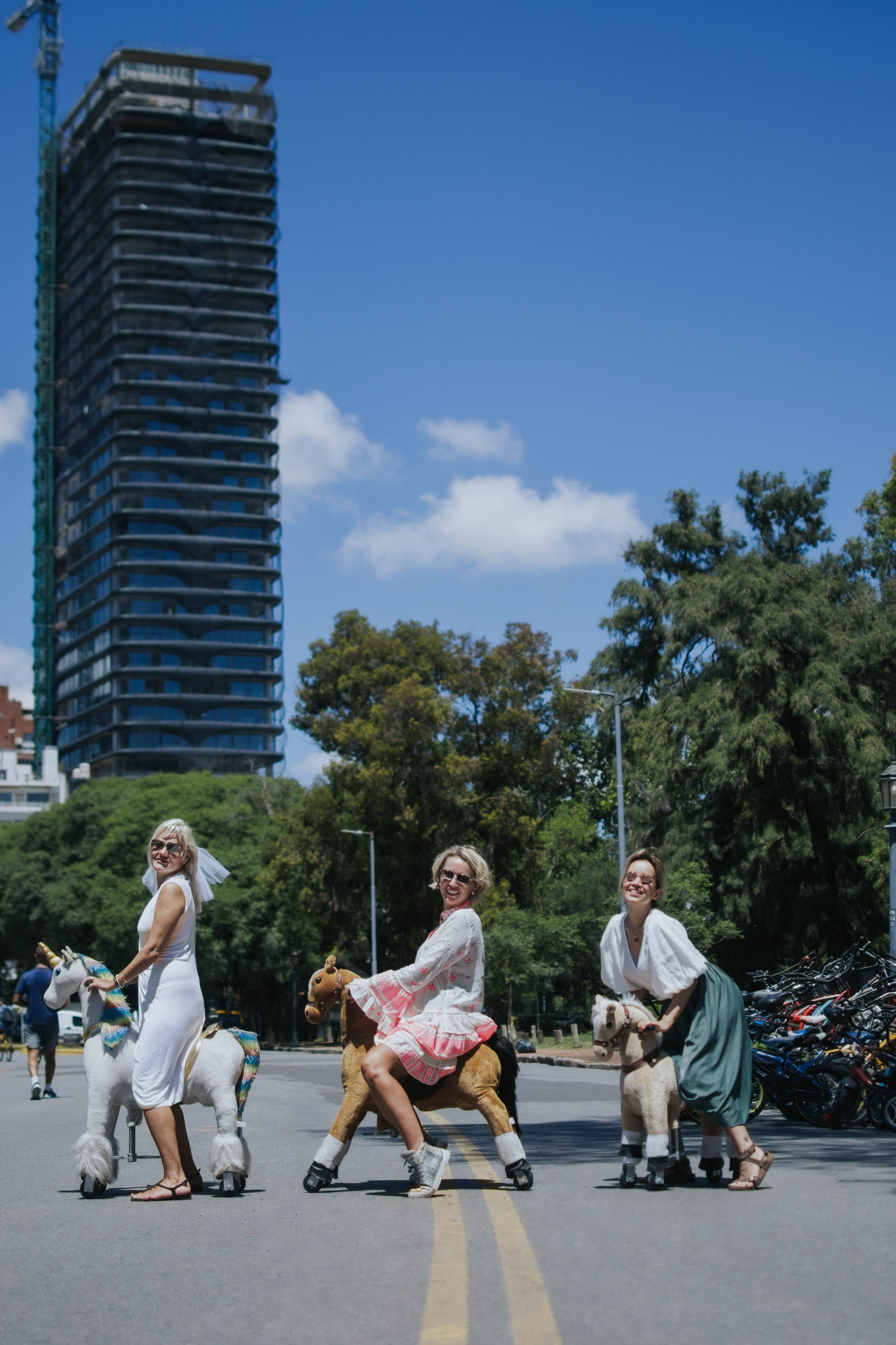 Wedding. Reportage shoots in Buenos Aires. Photographer @elmirkami in the city of Buenos Aires