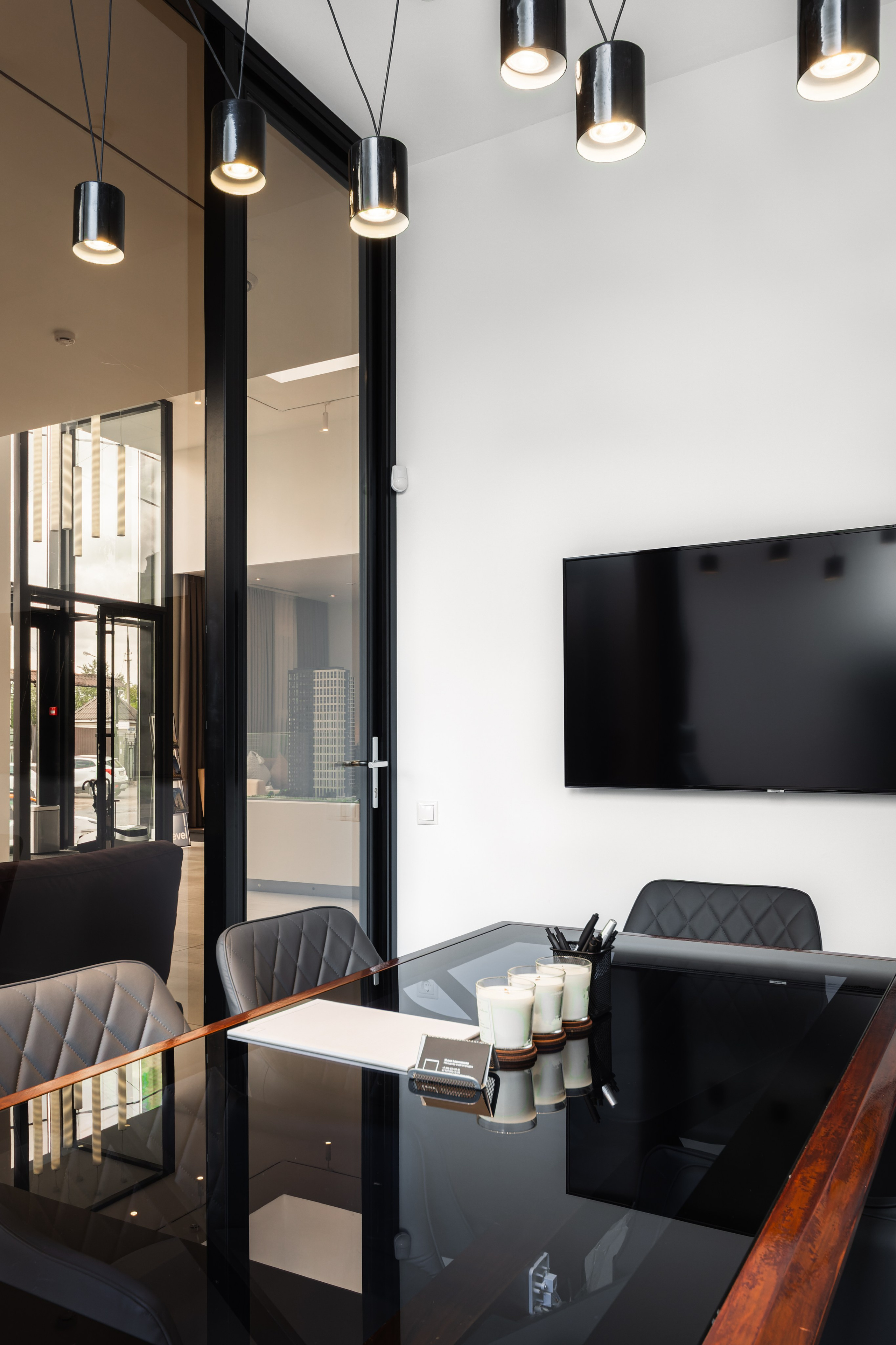 LEVEL — Bureau de vente