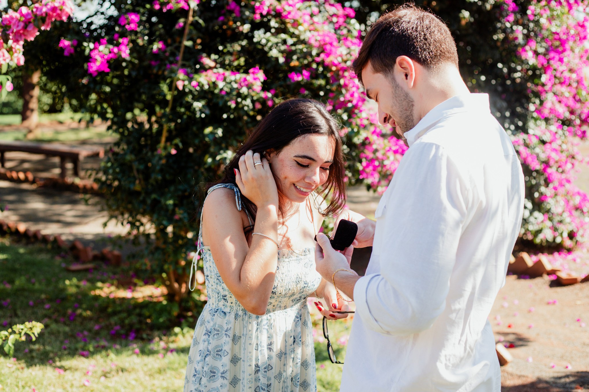Pedido de Casamento e Pré-Wedding em Holambra | Joyce Maria Fotografia. Joyce Maria Fotografia | Fotógrafa em Holambra