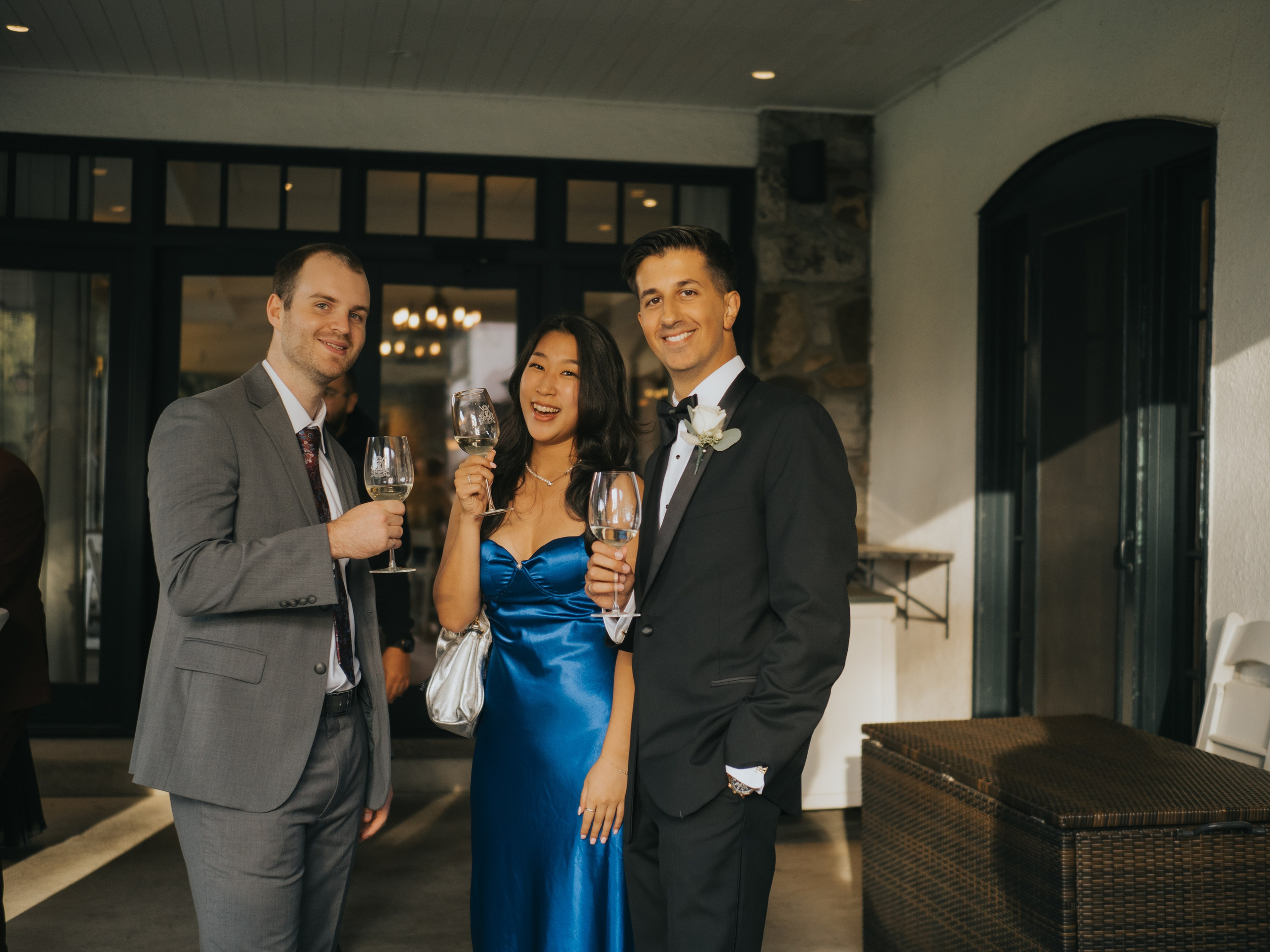 Wedding of Cassandra and Loïc in Beaconsfield, Montreal. Montreal Wedding Photographer — Muriel Oe Photo