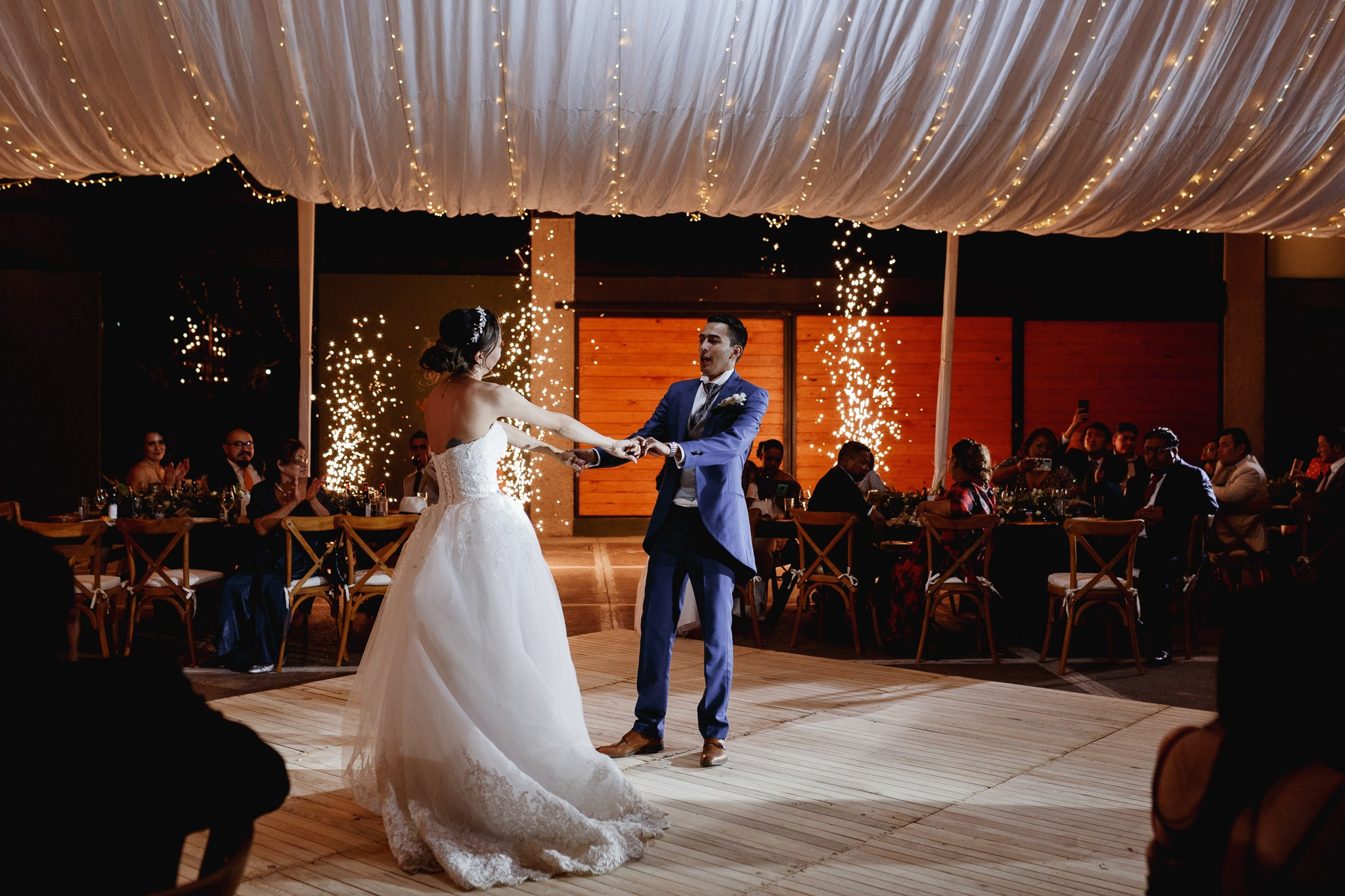 Paola y Juan Carlos: Boda en San Luis Potosí - Jardin los Olivos. Fotógrafo de bodas