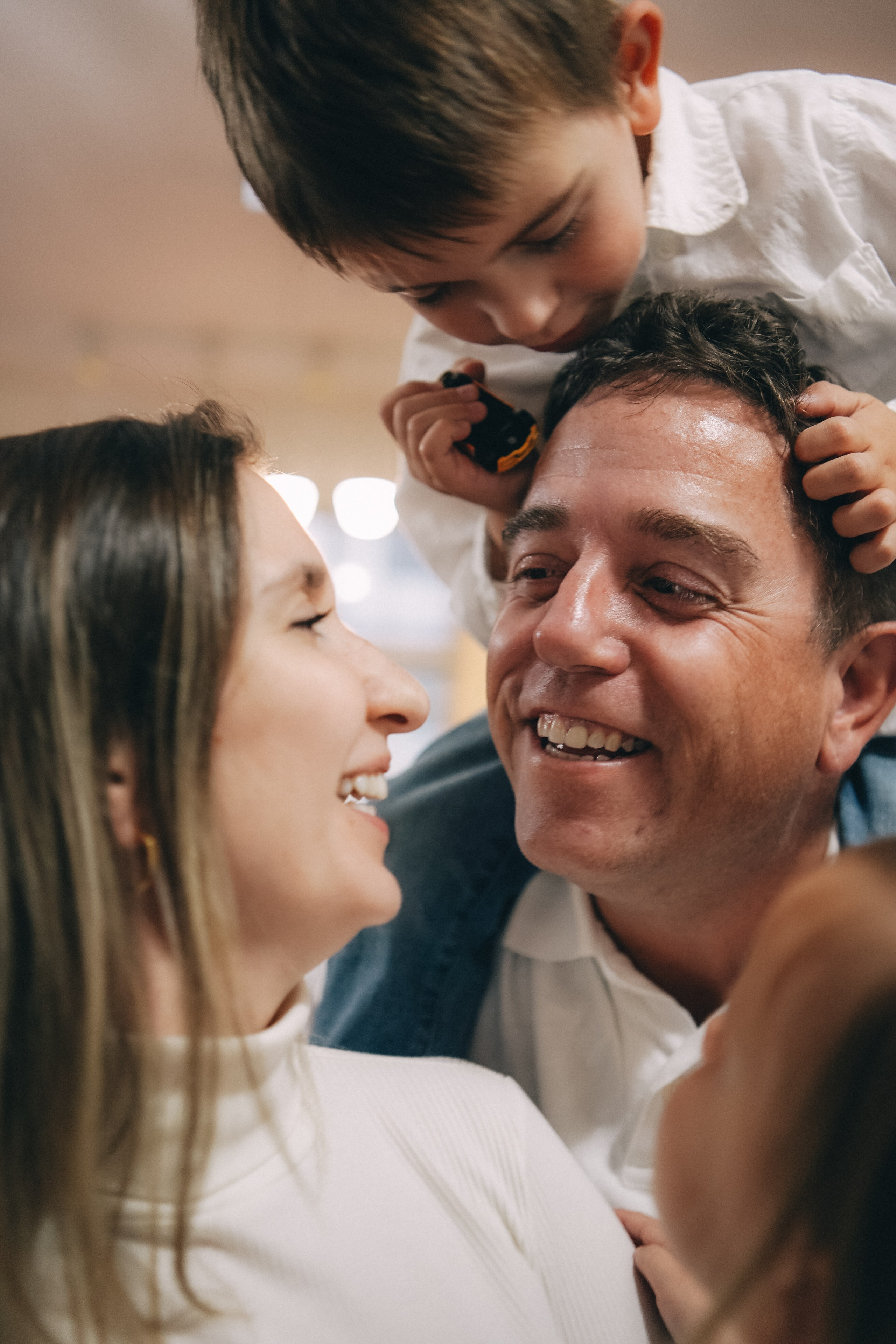 Dow Family. Maria Elaeva Photography | Burnaby Portrait Photographer