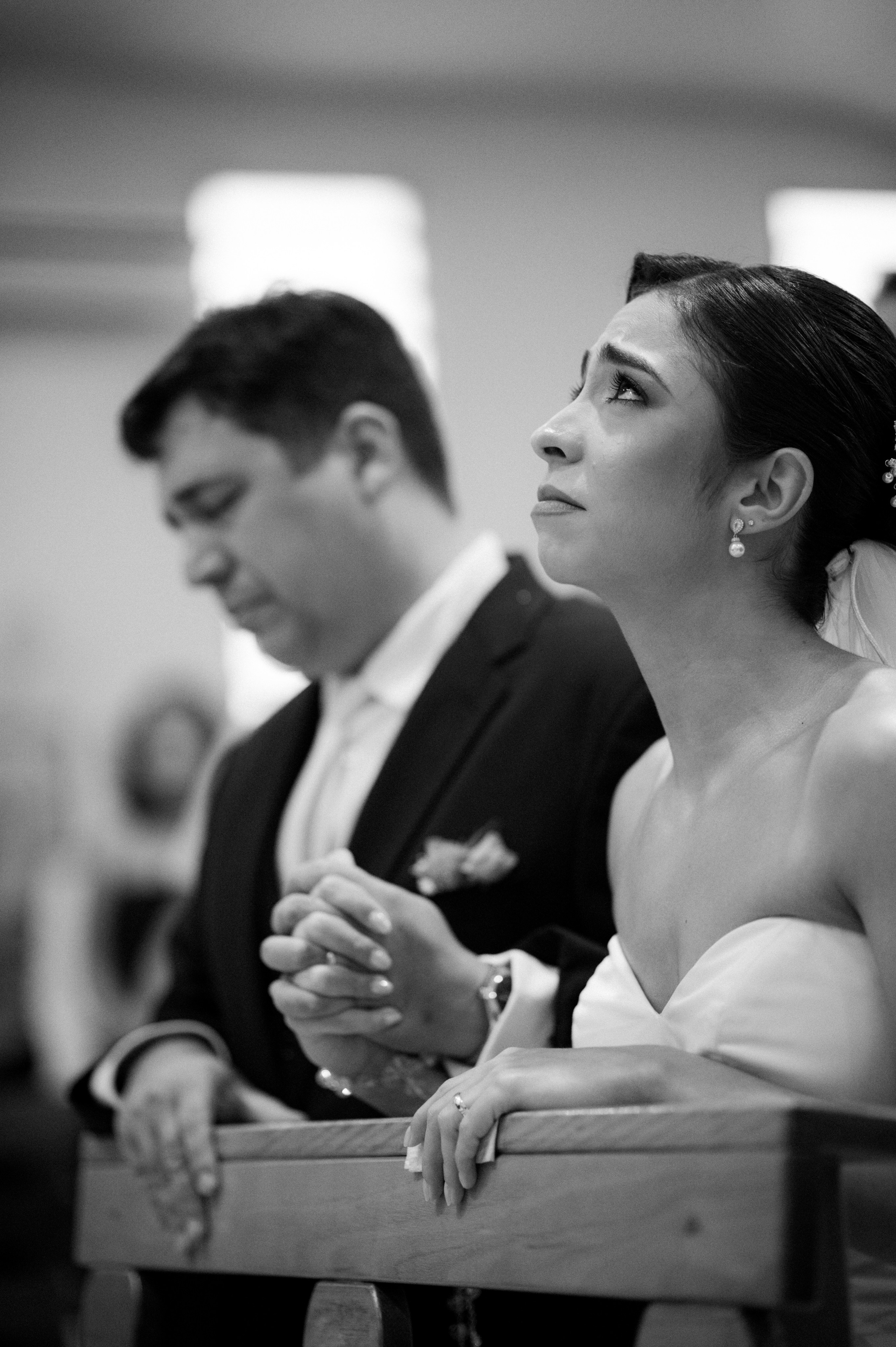 Thaís e José | Cerimônia Católica. Arthur Alves Fotografia