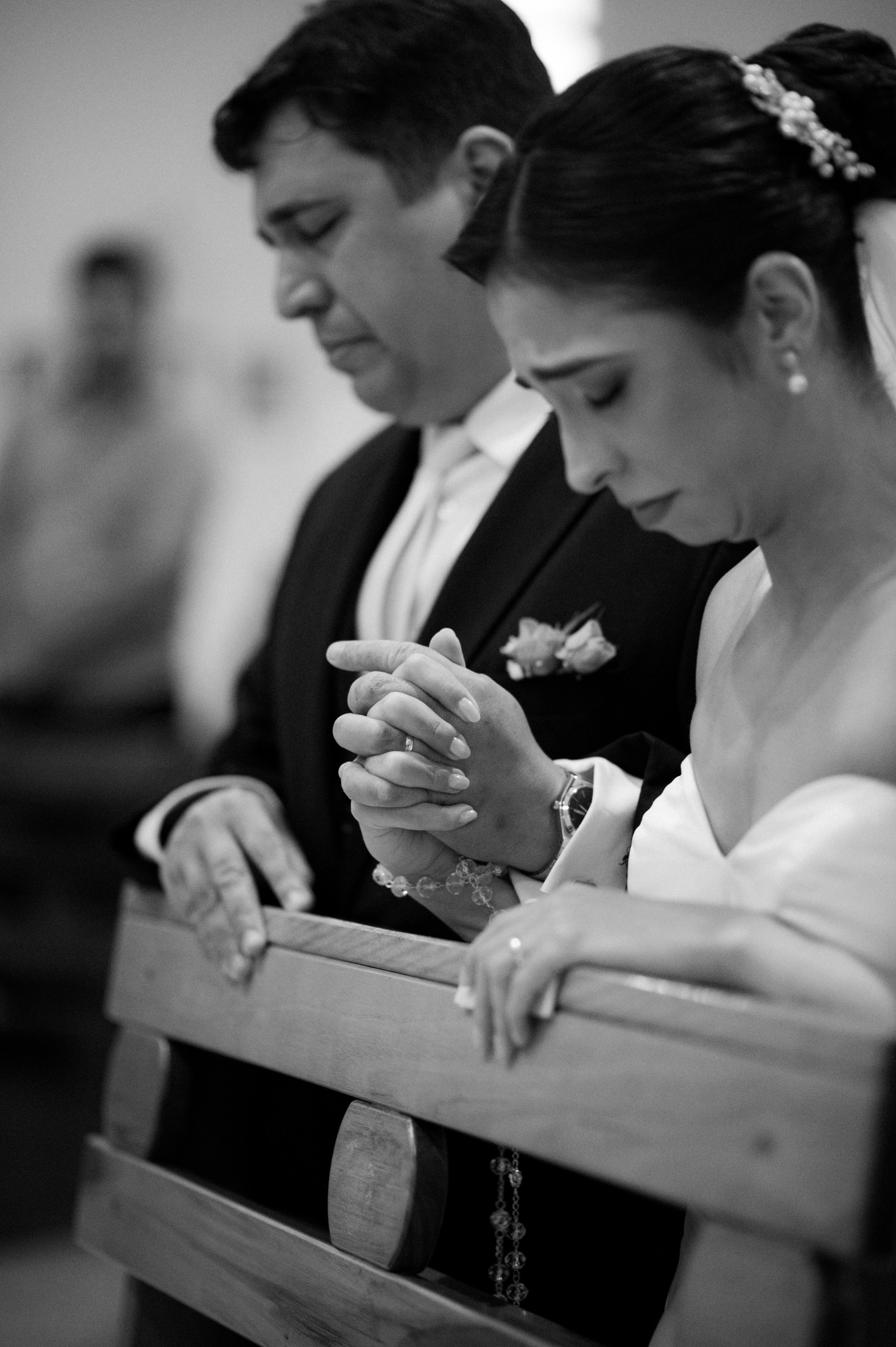 Thaís e José | Cerimônia Católica. Arthur Alves Fotografia