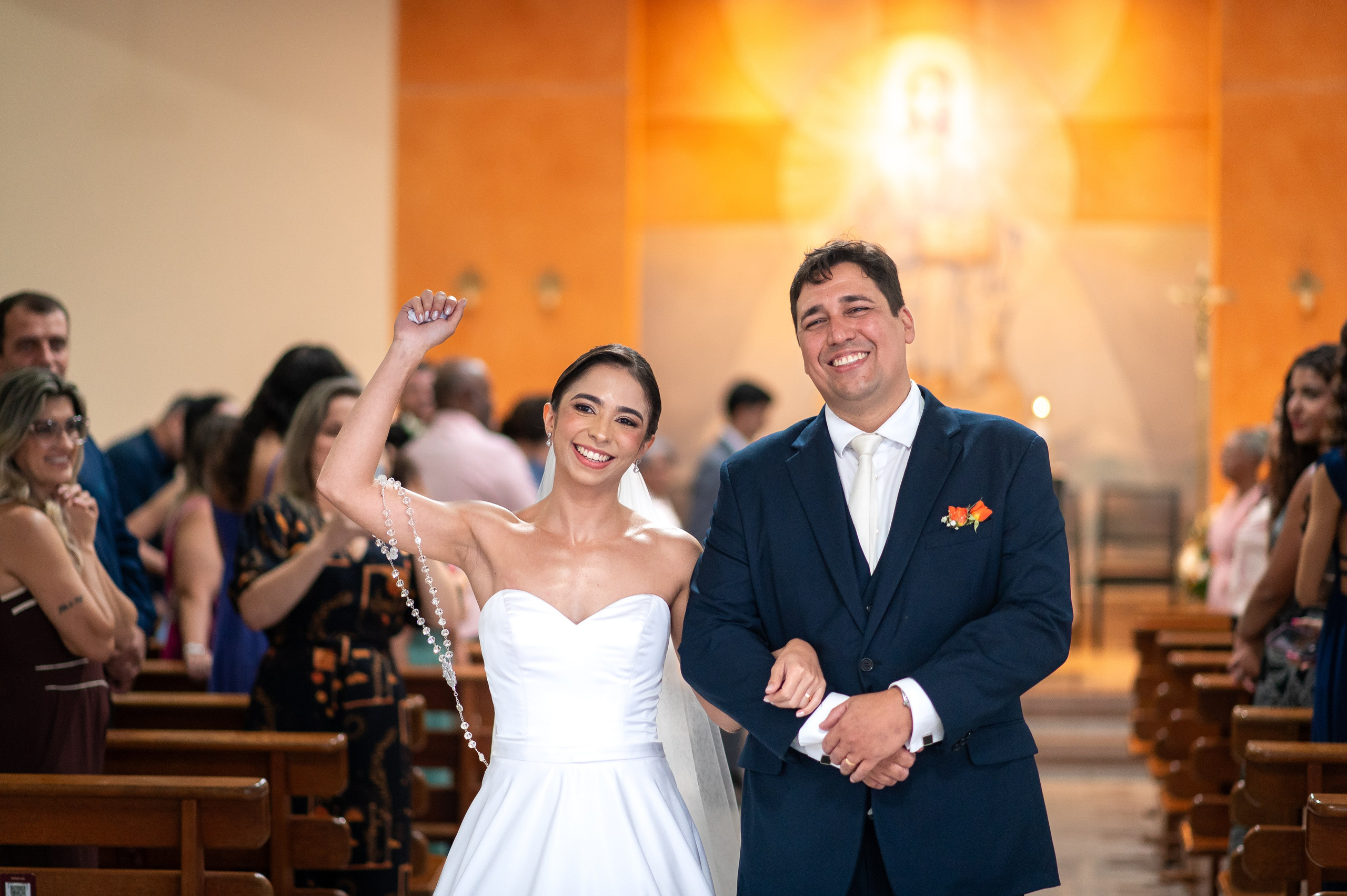 Thaís e José | Cerimônia Católica. Arthur Alves Fotografia