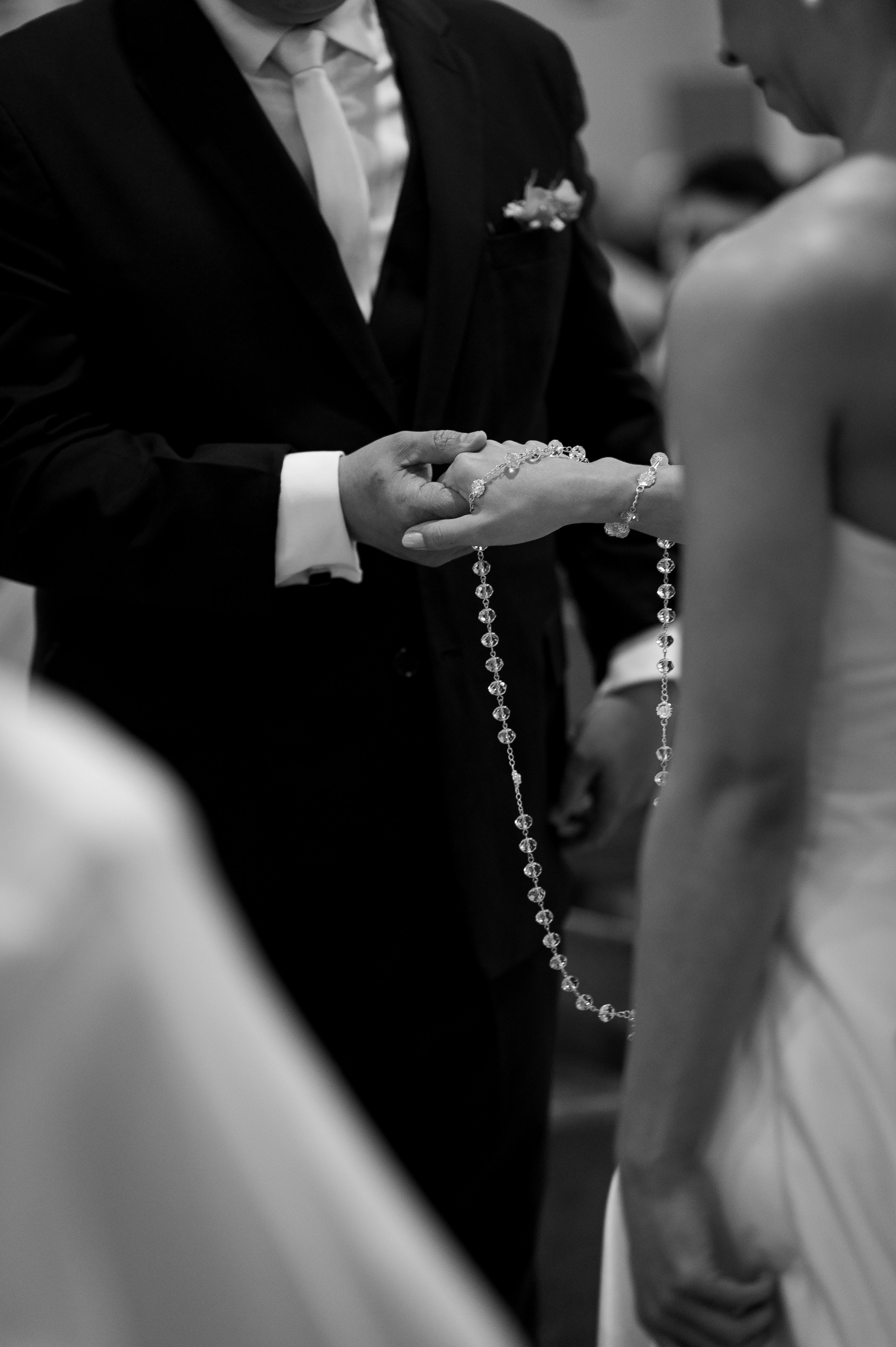Thaís e José | Cerimônia Católica. Arthur Alves Fotografia