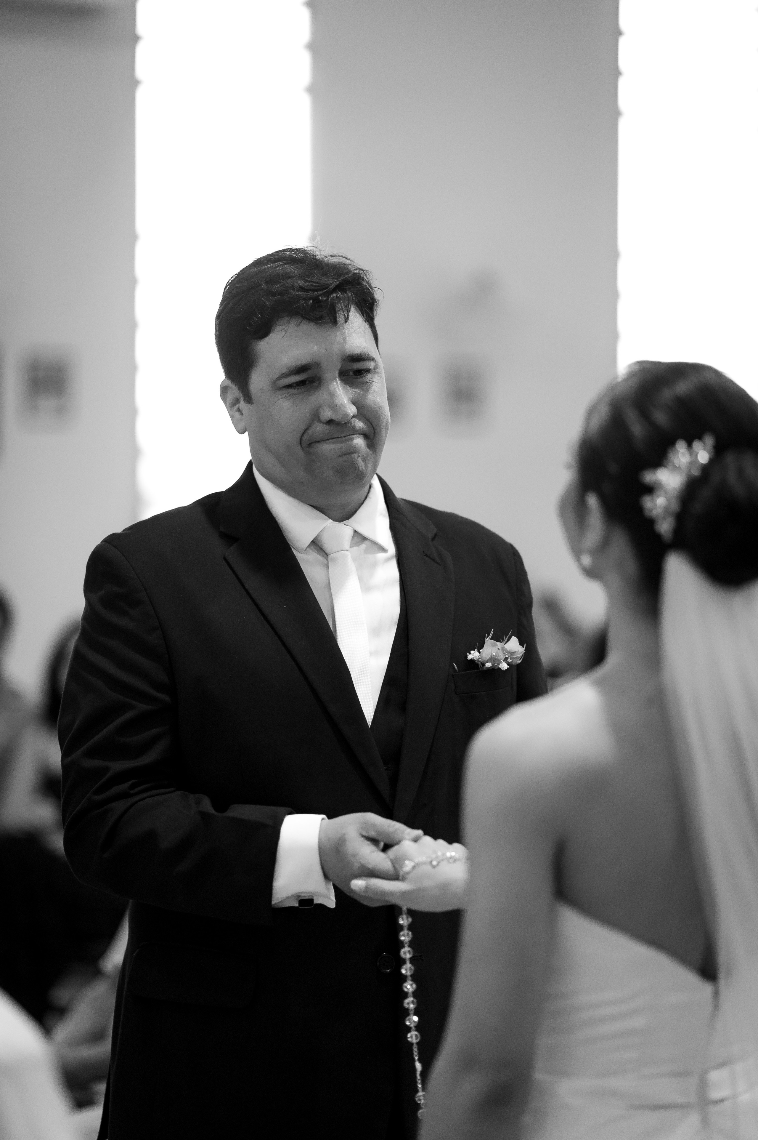 Thaís e José | Cerimônia Católica. Arthur Alves Fotografia